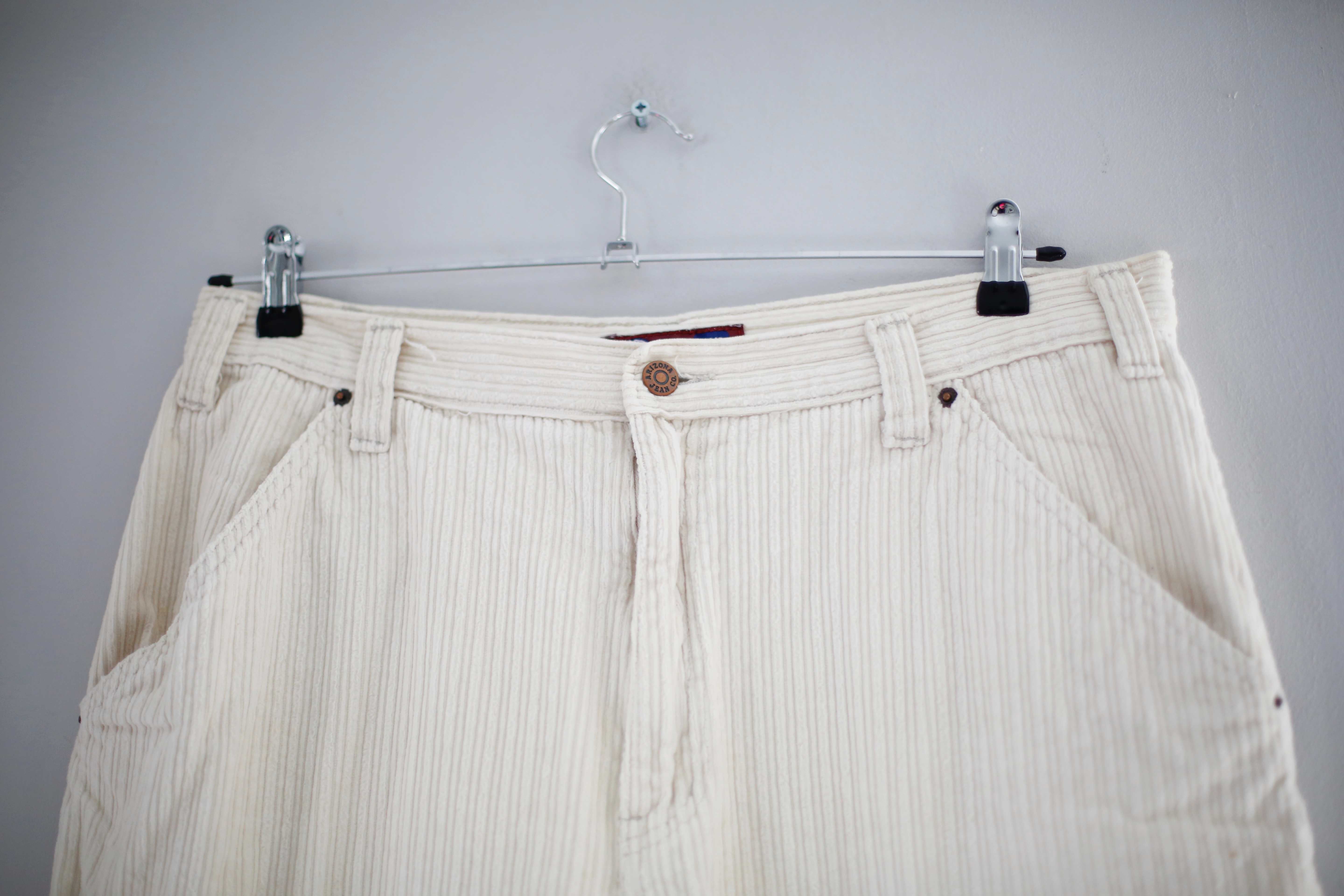 True Vintage Shorts kurze Hose Beige Cord Cordhose L