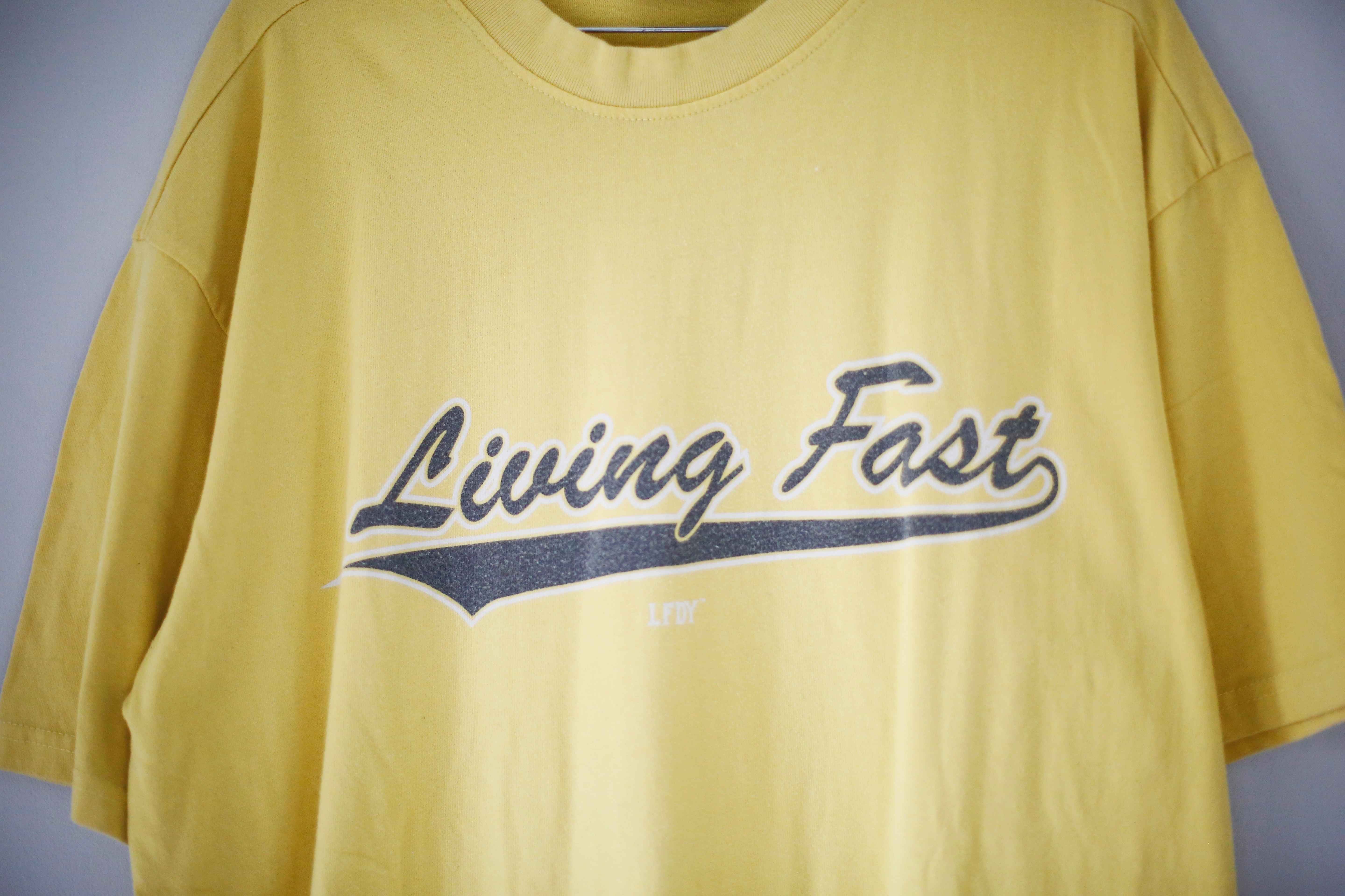LFDY Shirt Gelb T-Shirt S washed basic Live fast die young