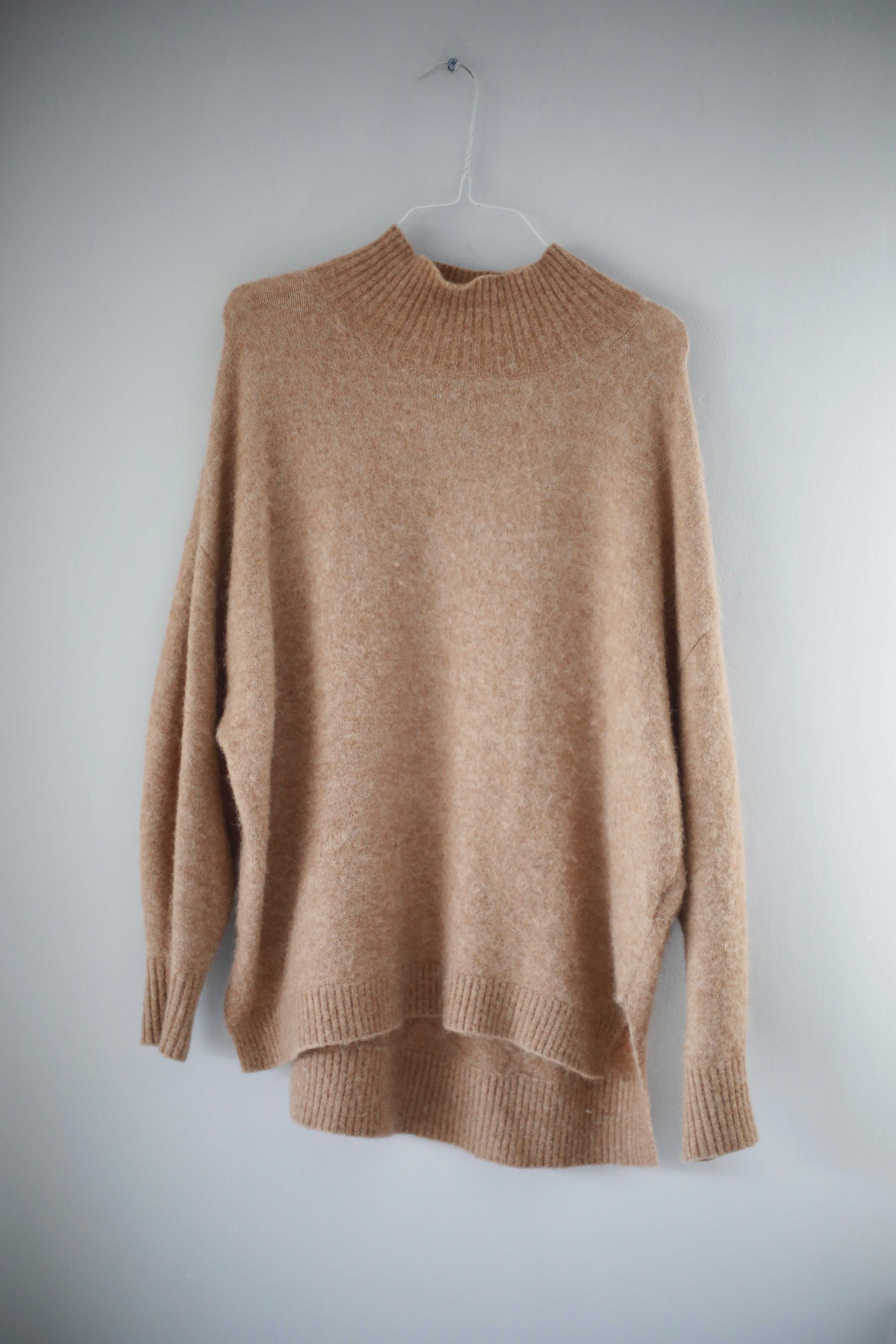&other stories Stockholm Atelier Pullover braun beige Wollpullover Strickpullover