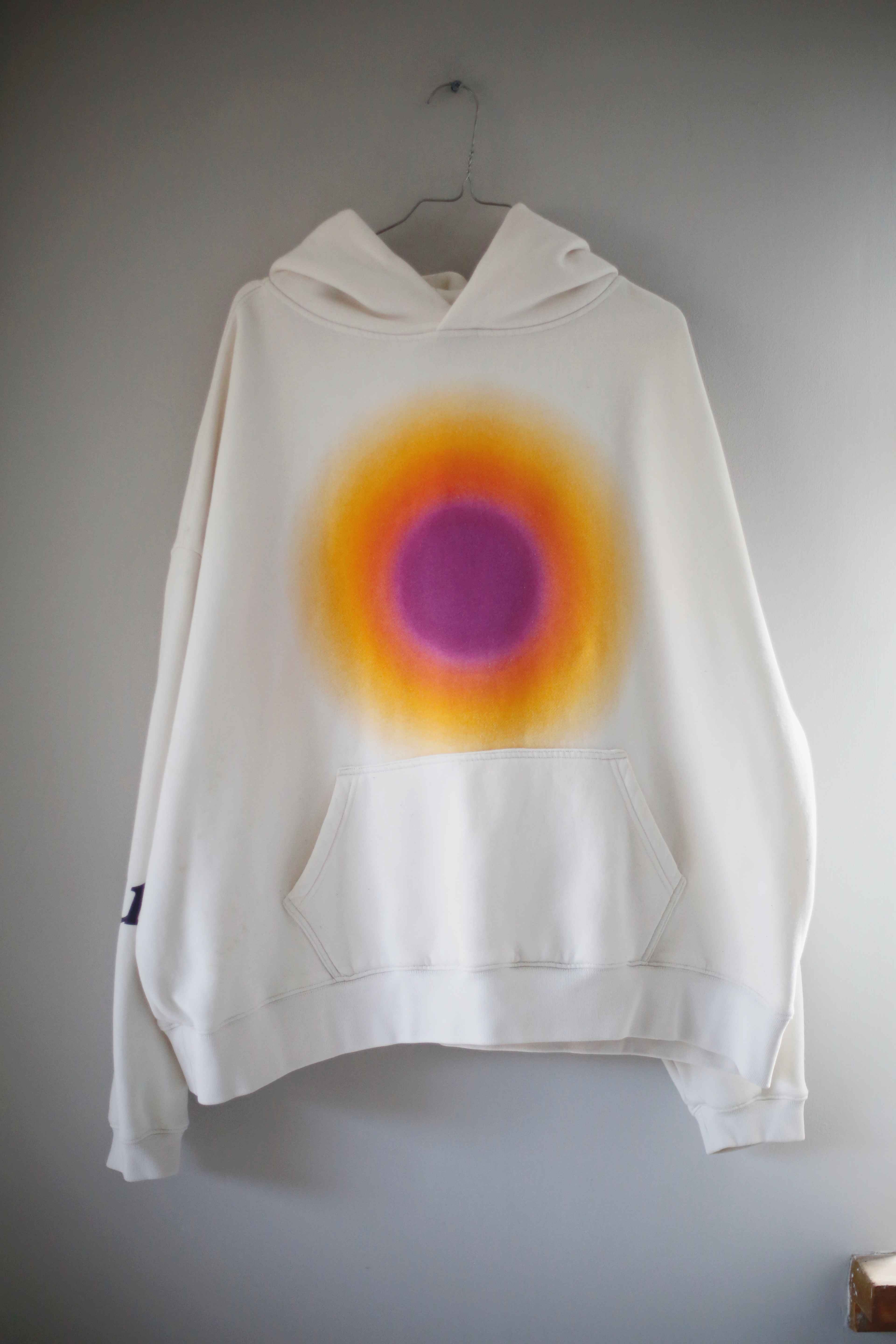 WRSTBHVR Studio L Behaviour Pullover Sweater Studio weiß Kapuzenpullover