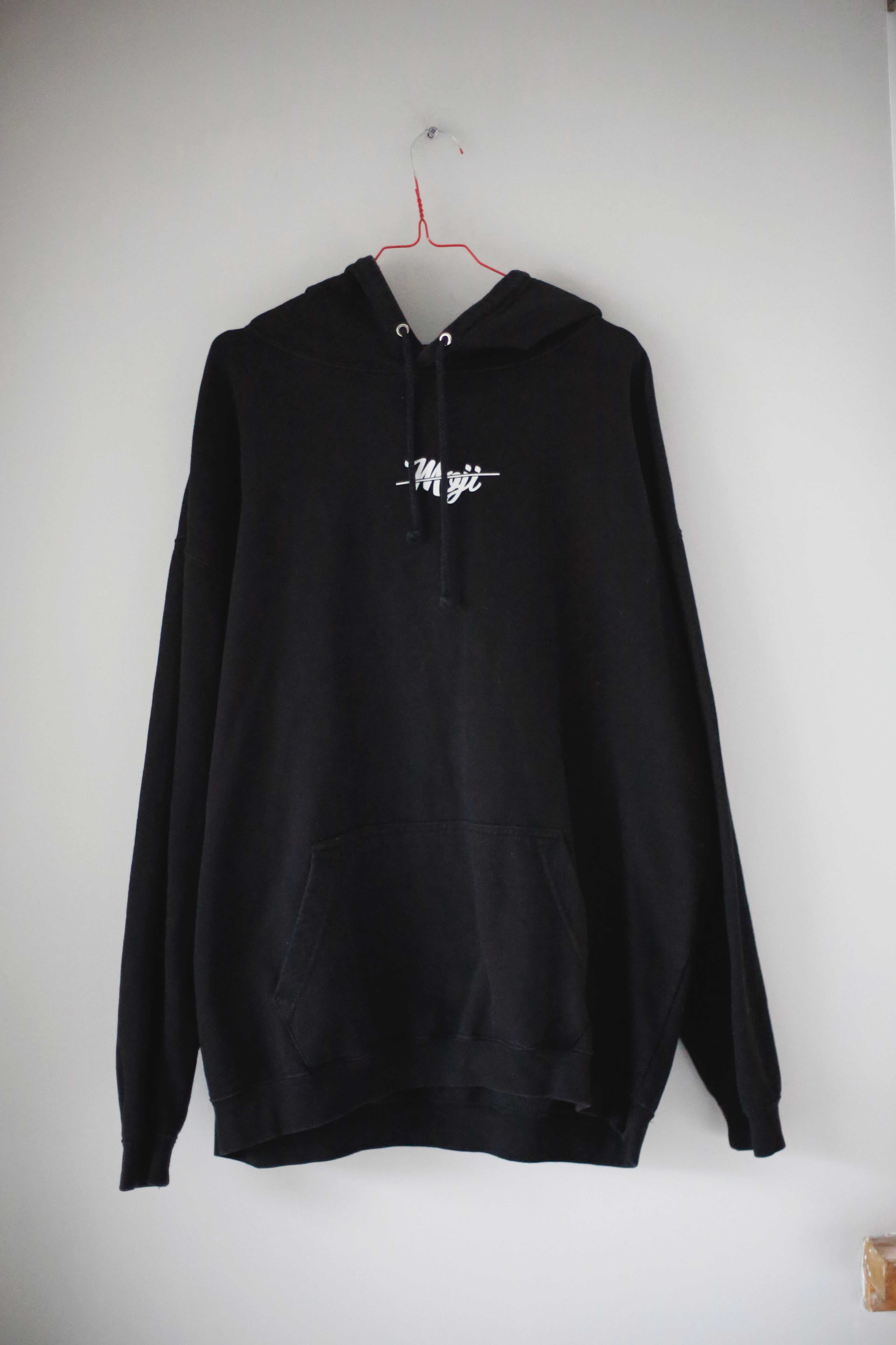 Moji Hoodie Sweater Kapuzenpullover schwarz L Pullover gedruckt backprint