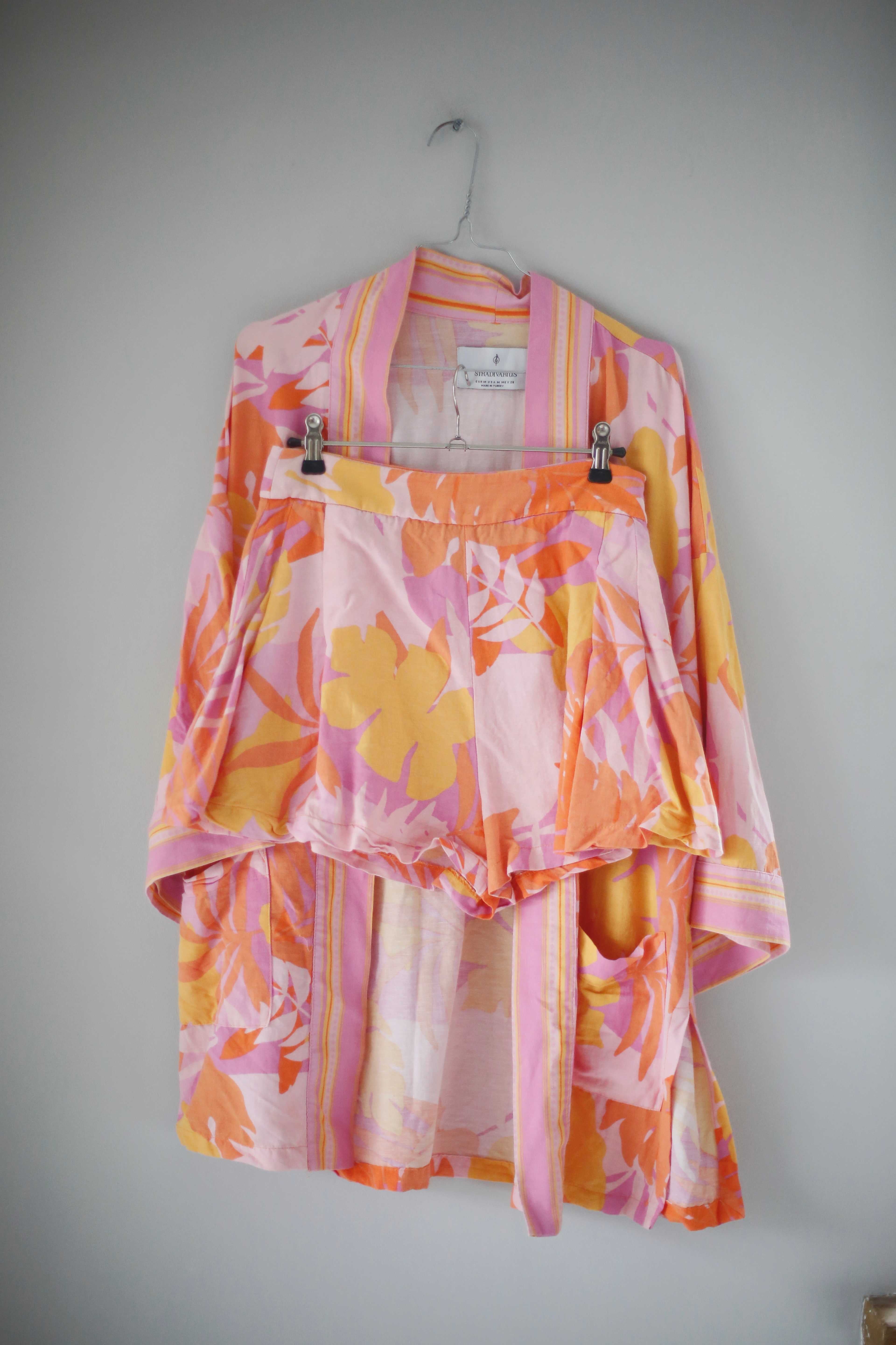 Stradivarius Set rosa gelb Anzug Hose Shorts Jacke Blazer 38 M