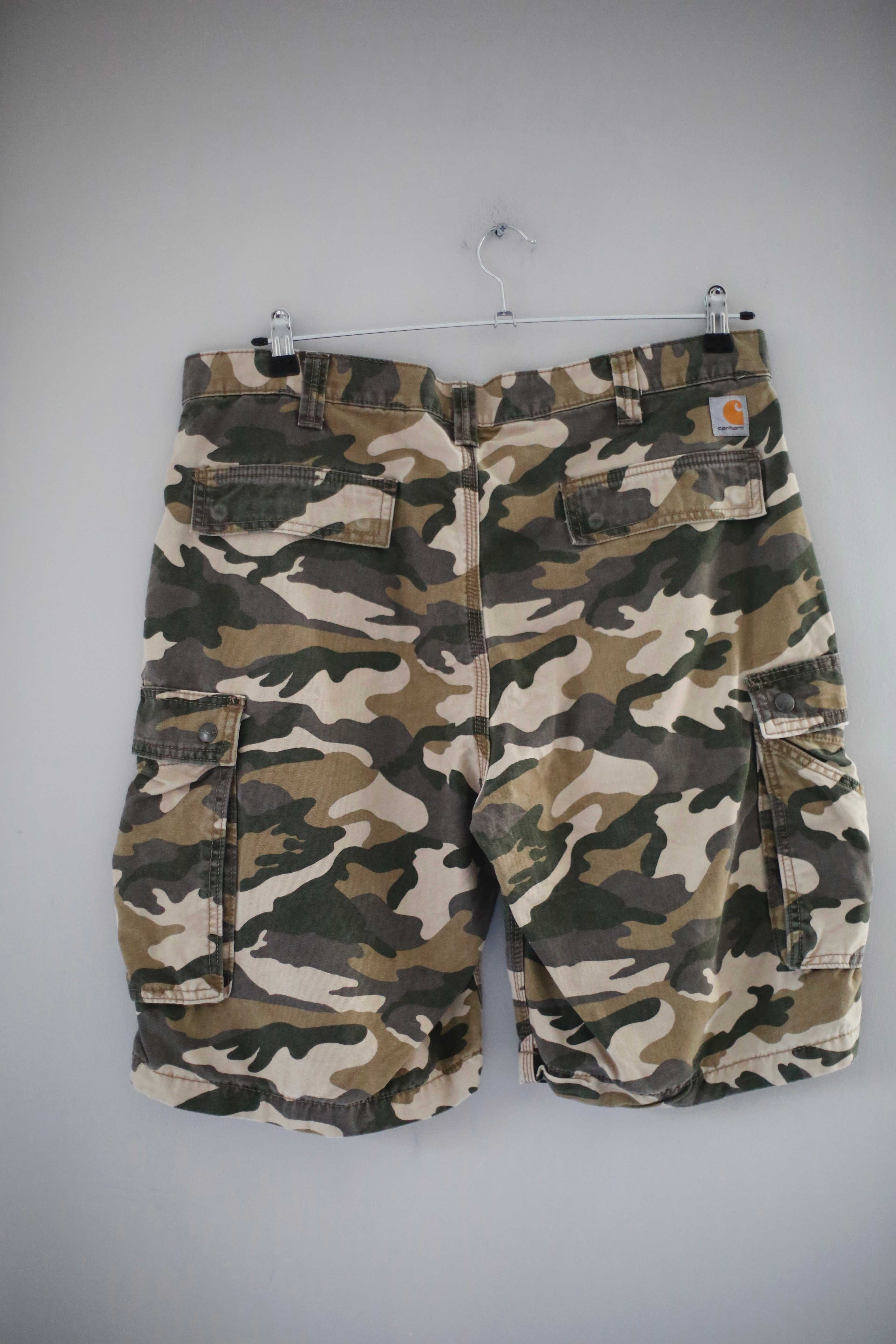 Carhartt Shorts Grün Camouflage Muster Military 38 relaxed fit kurze Hose