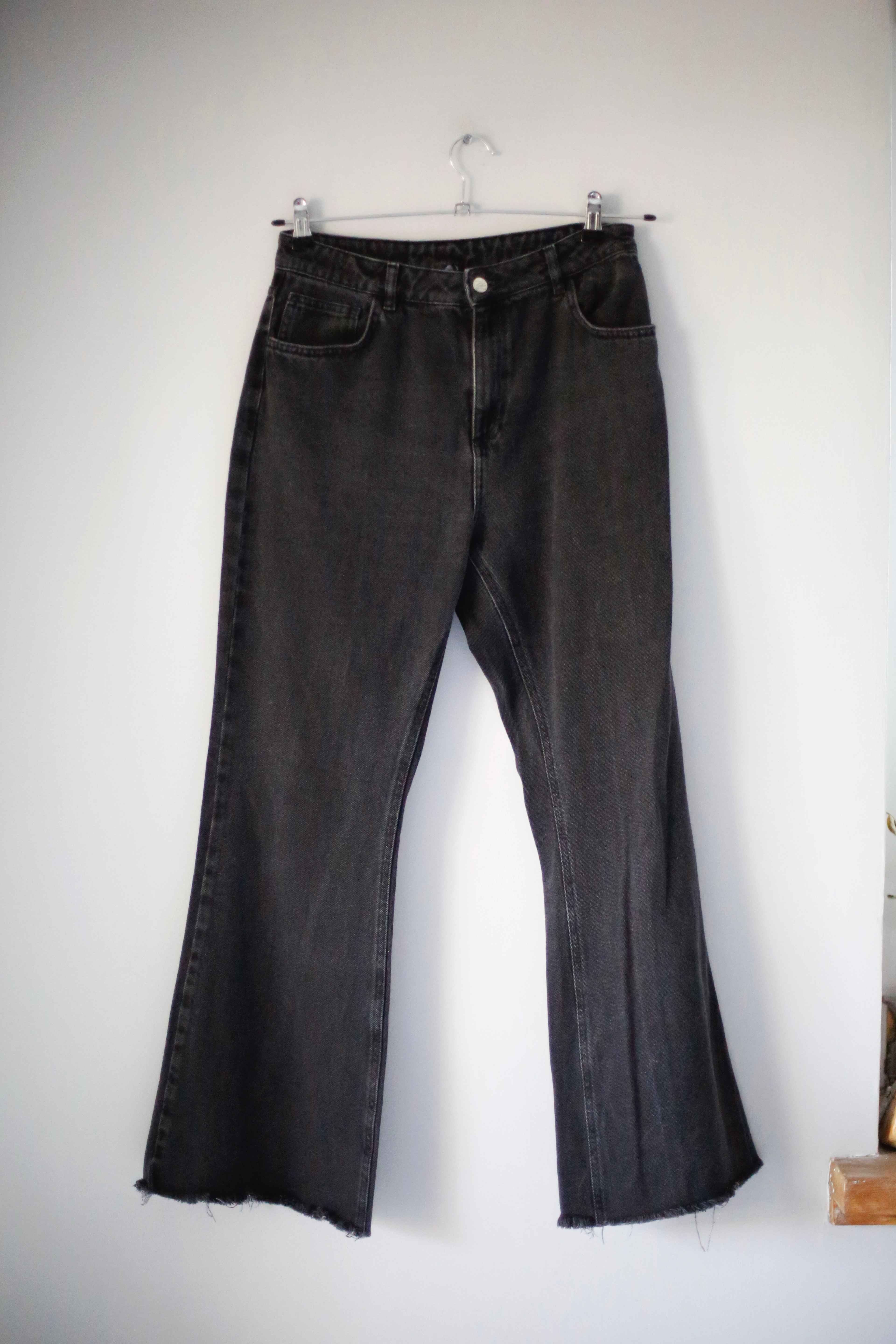Reclaimed Vintage Hose Jeans Grau dunkelgrau W30 L Schlaghose flared mid waist