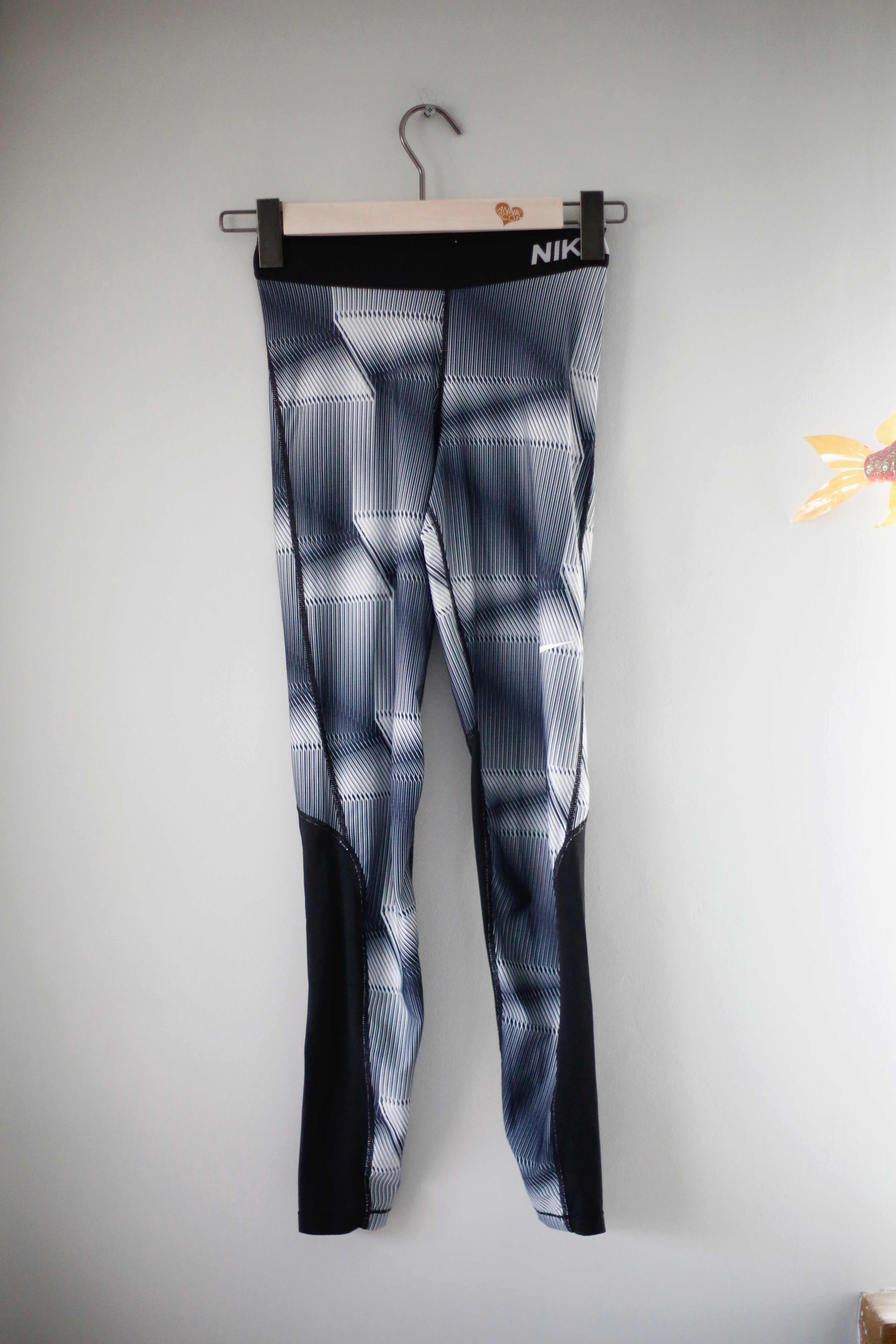 Nike dri fir Leggings Sporthose Grau 36 S Slim Sporthose
