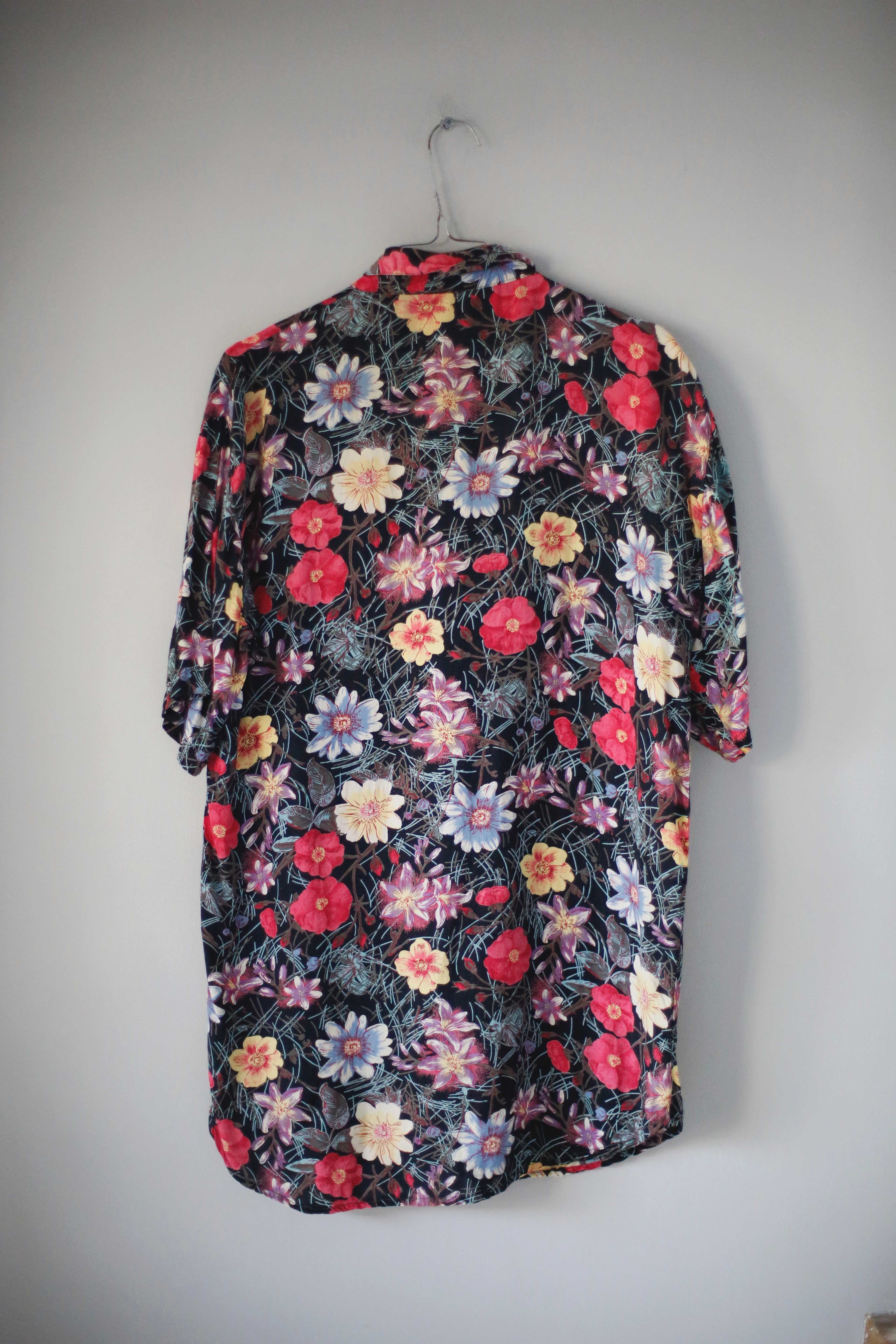 Hemd Shirt true Vintage schwarz Blumen Blumenhemd Muster M