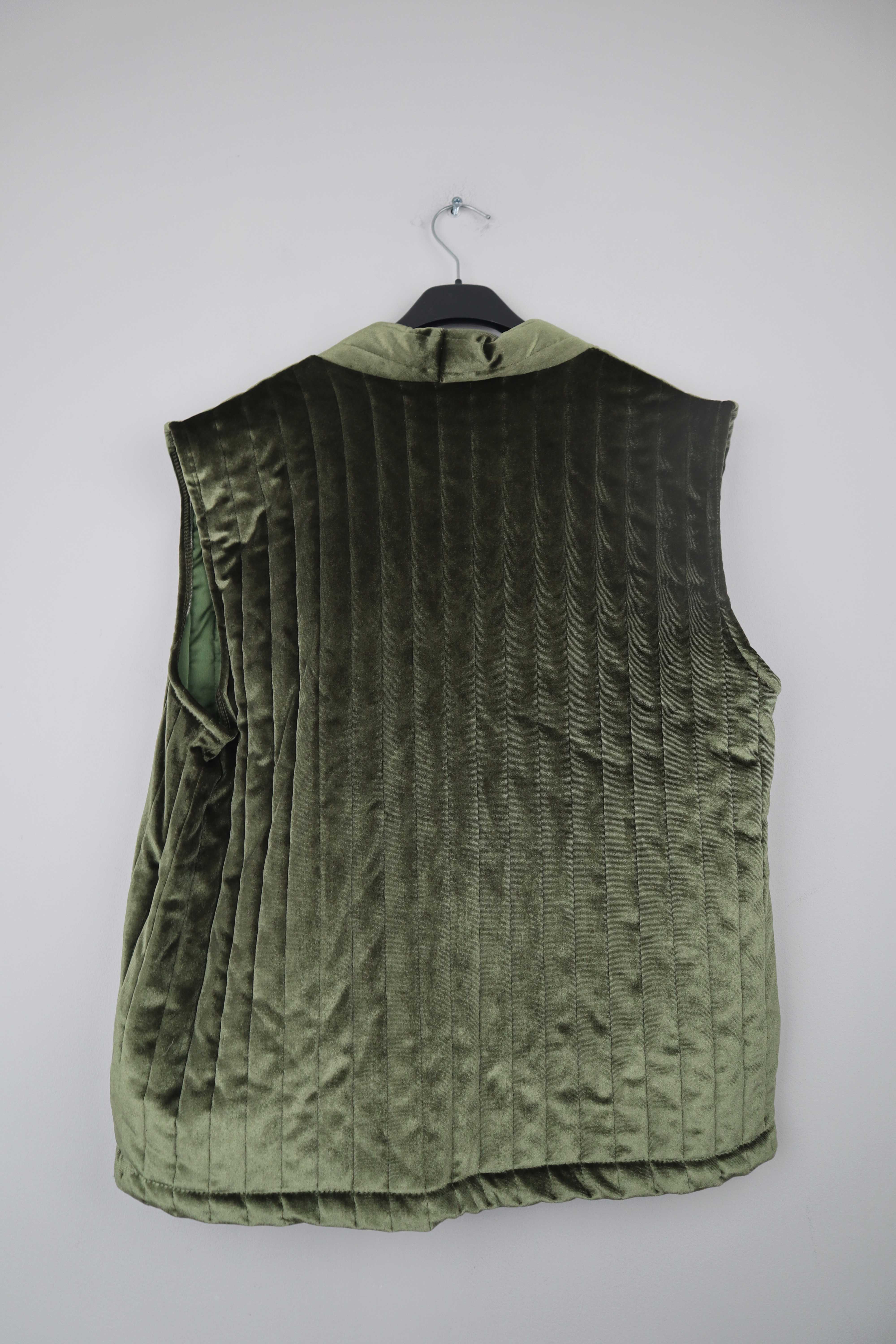 In love Weste Samt Samtweste Grün basic Oberteil einfarbig Velvet 38 M