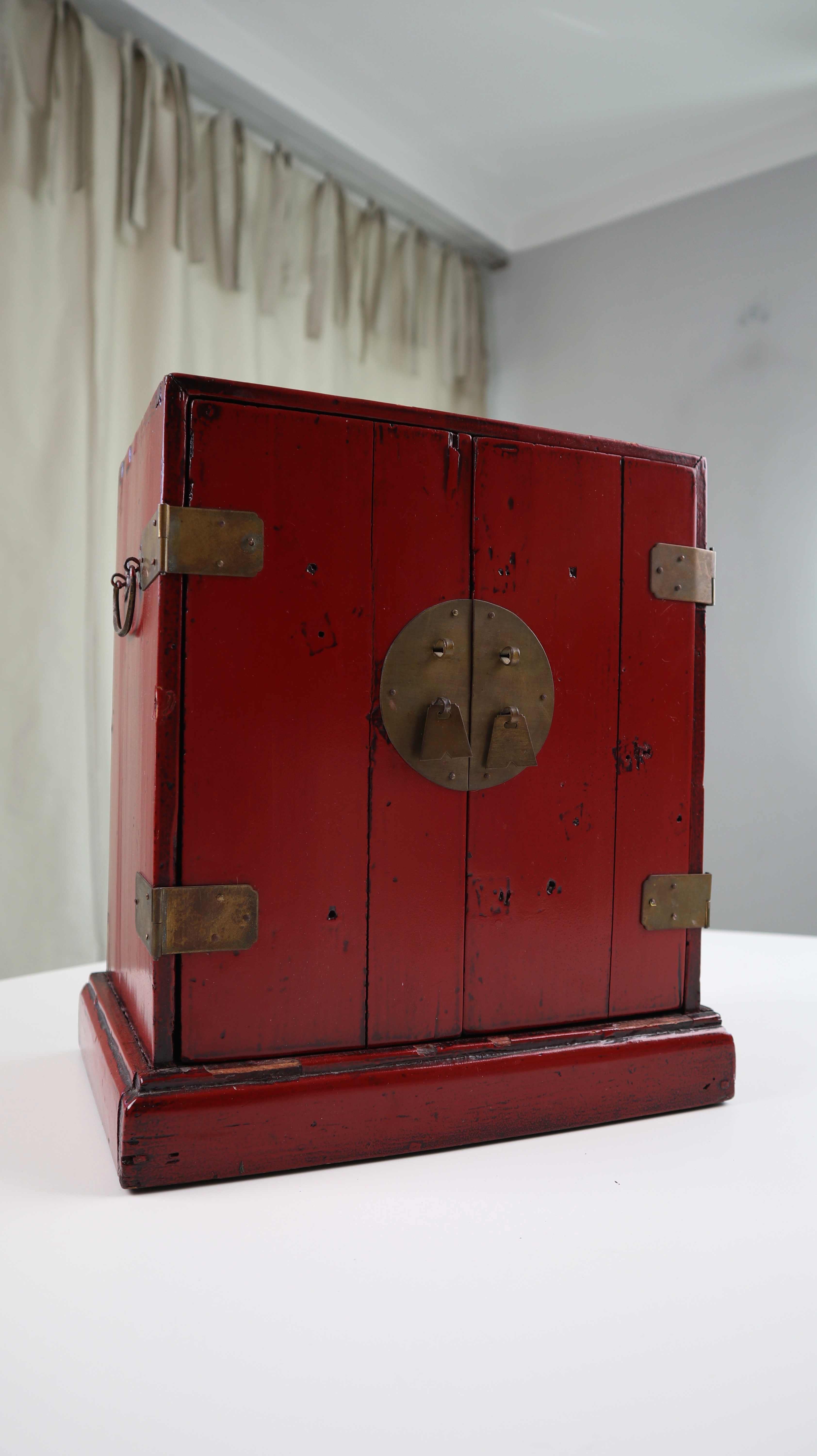 Antiker Chinesischer Schrank Hochzeitsschrank Schmuckschrank Kasten rot gold