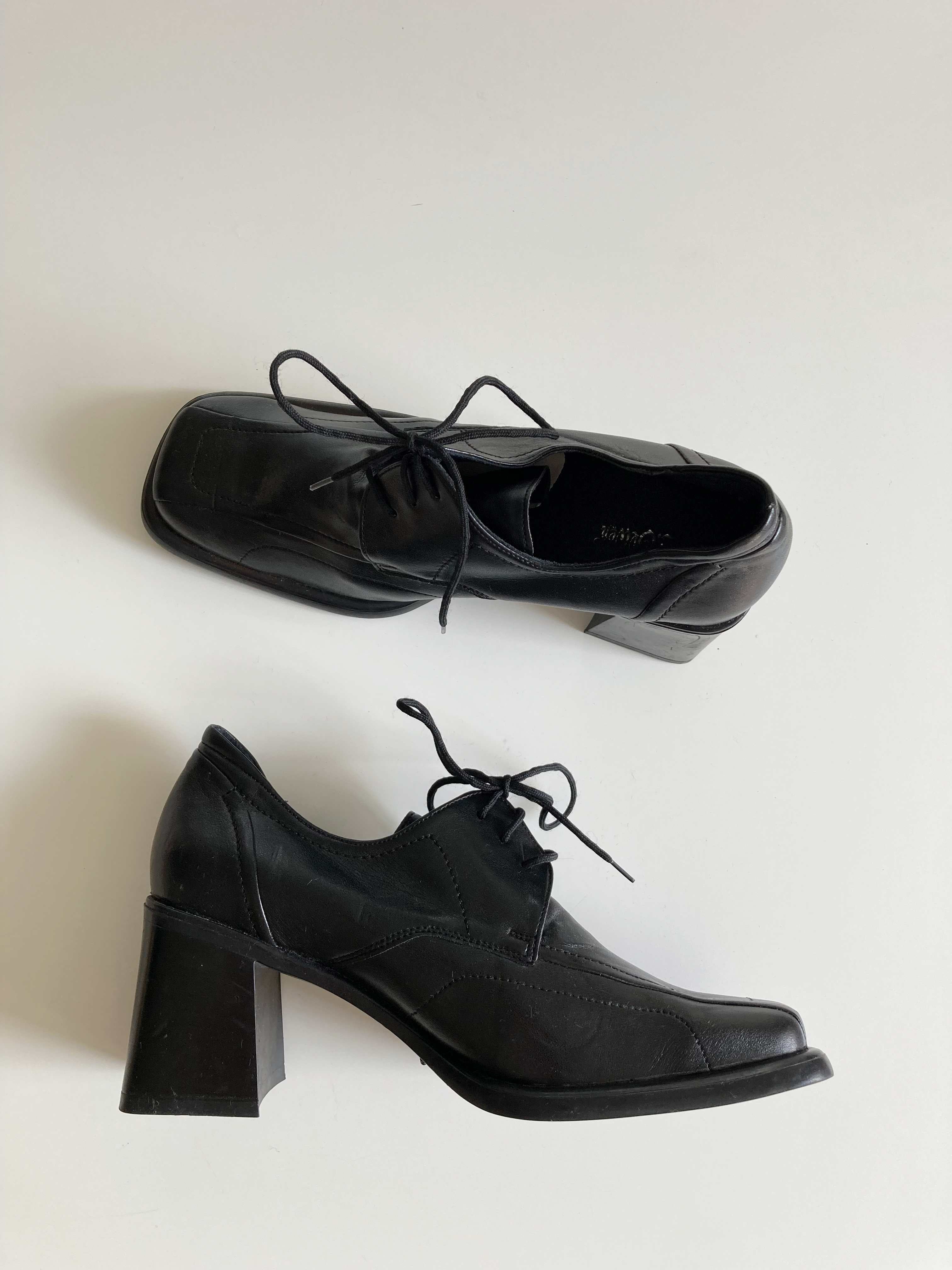 S. Oliver Heels Mokassins 41 Schwarz Leder Vintage Square quadratische Spitze