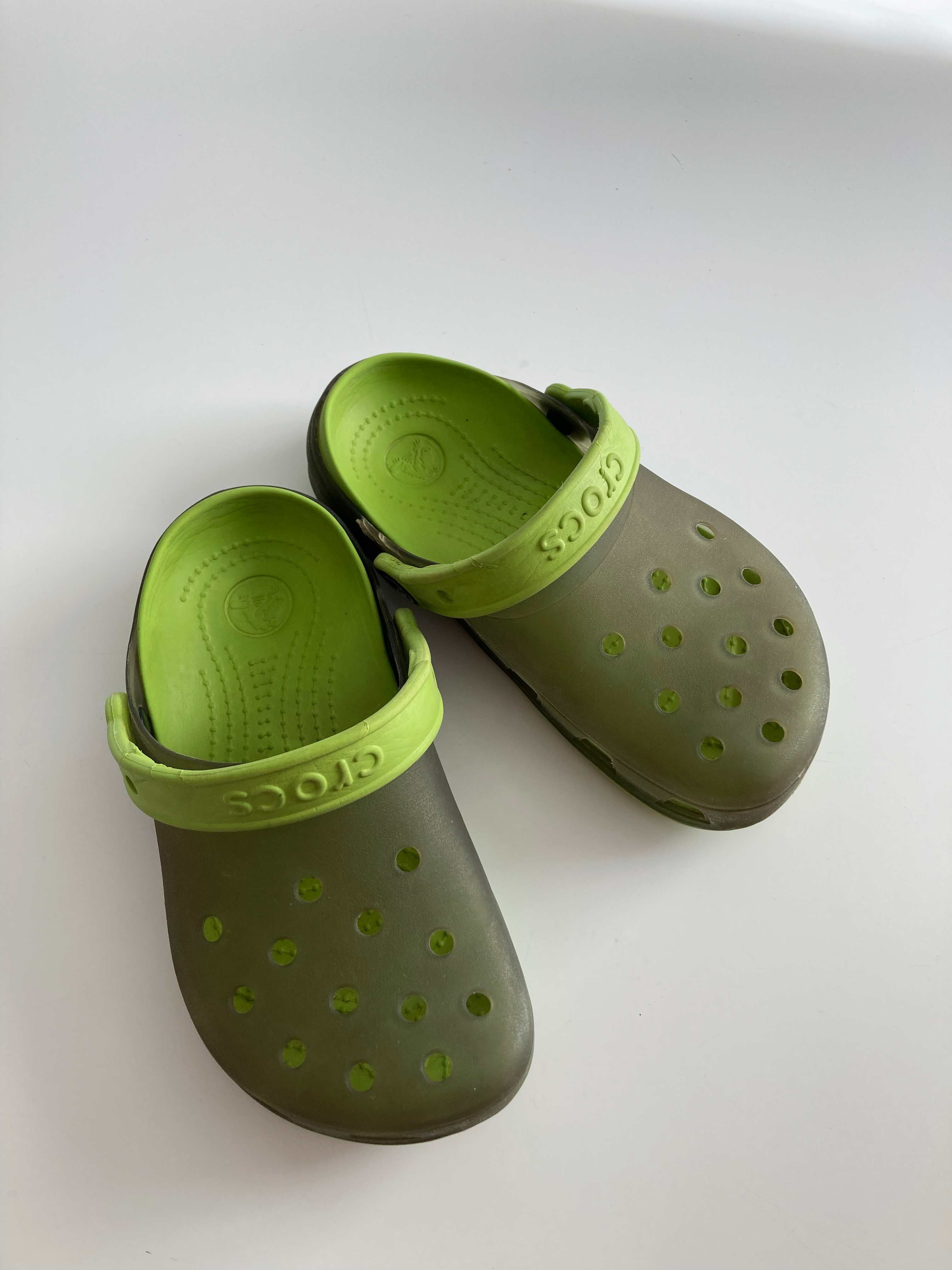 Kindercrocs Crocs Grün Gartenschuhe 1 Slipper Sandalen