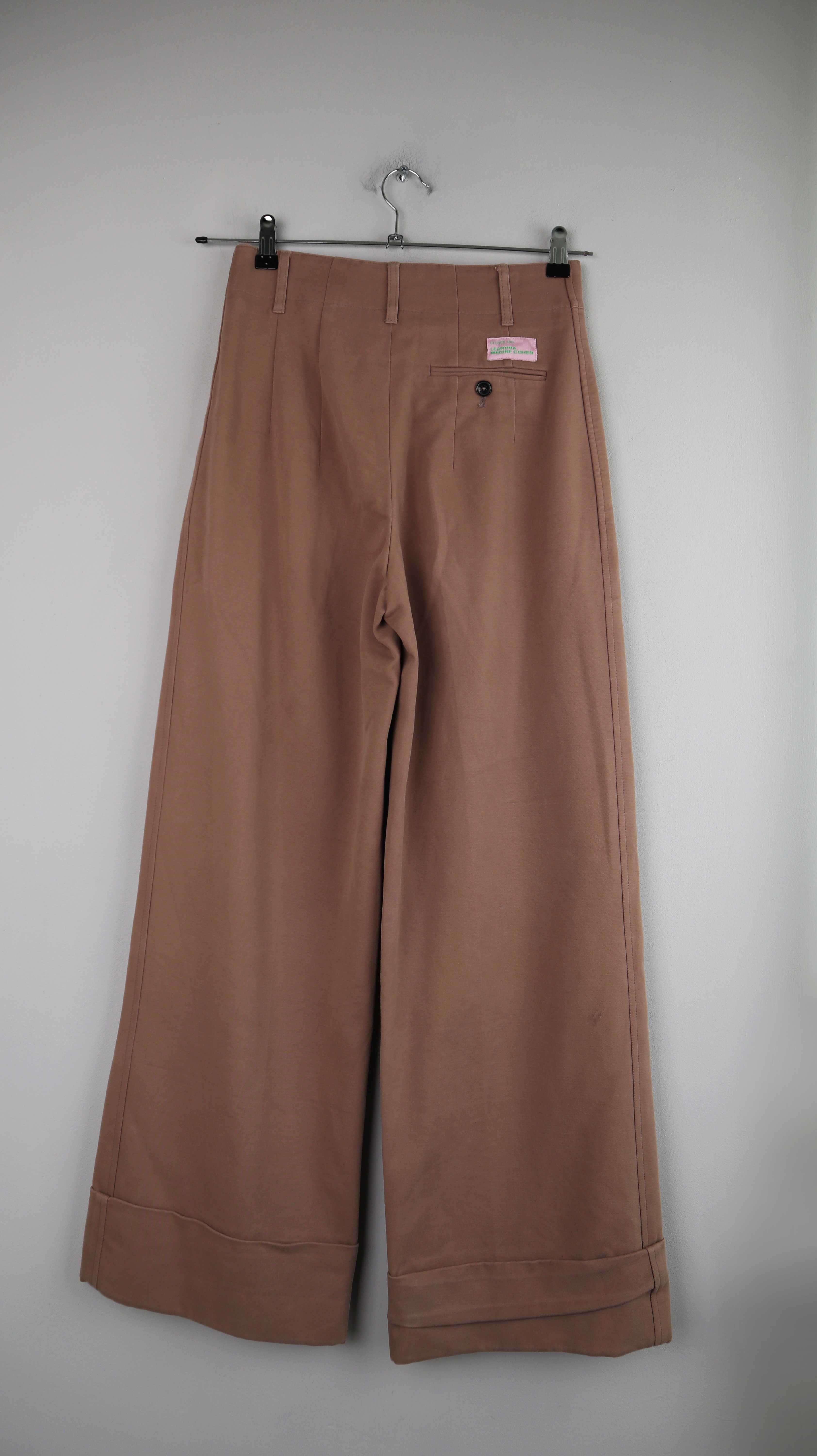 Closed x Leandra Medine Cohen Hose Braun 25 flared Beige Edition Stoffhose Anzughose