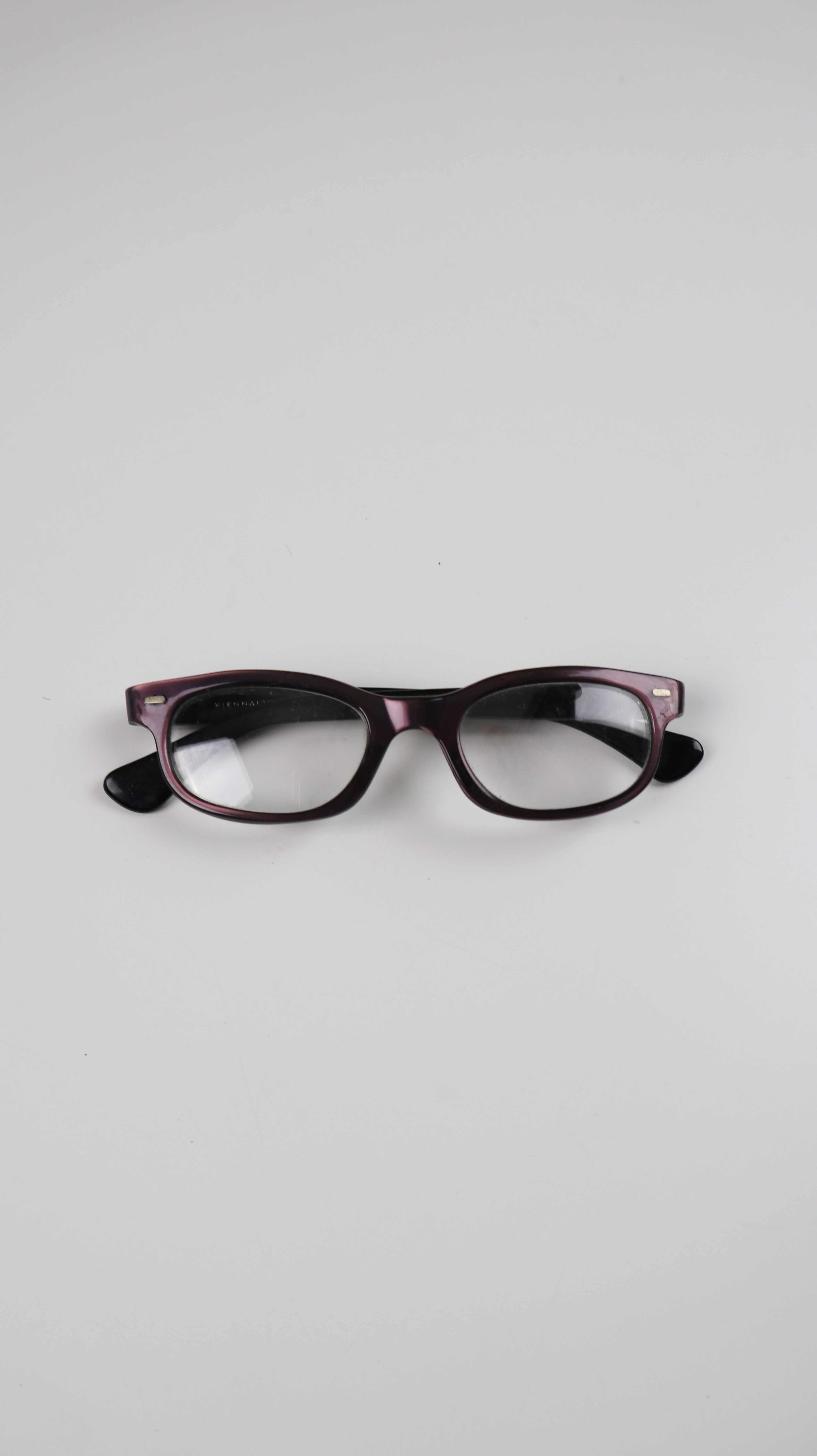 Brille Lesebrille schmal lila braun