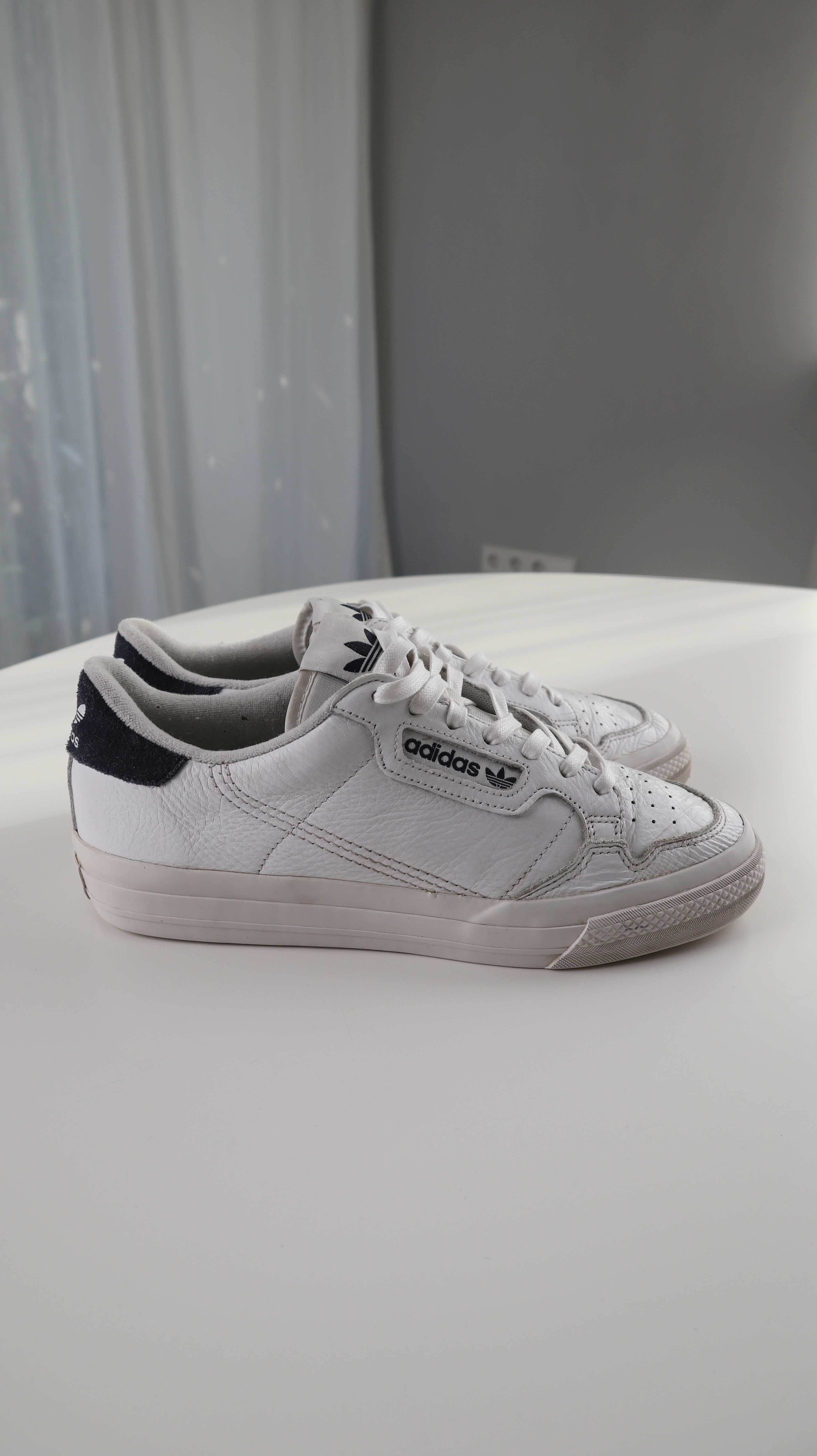 Adidas Sneaker Turnschuhe weiß Leder 43 1/3 Ledersneaker