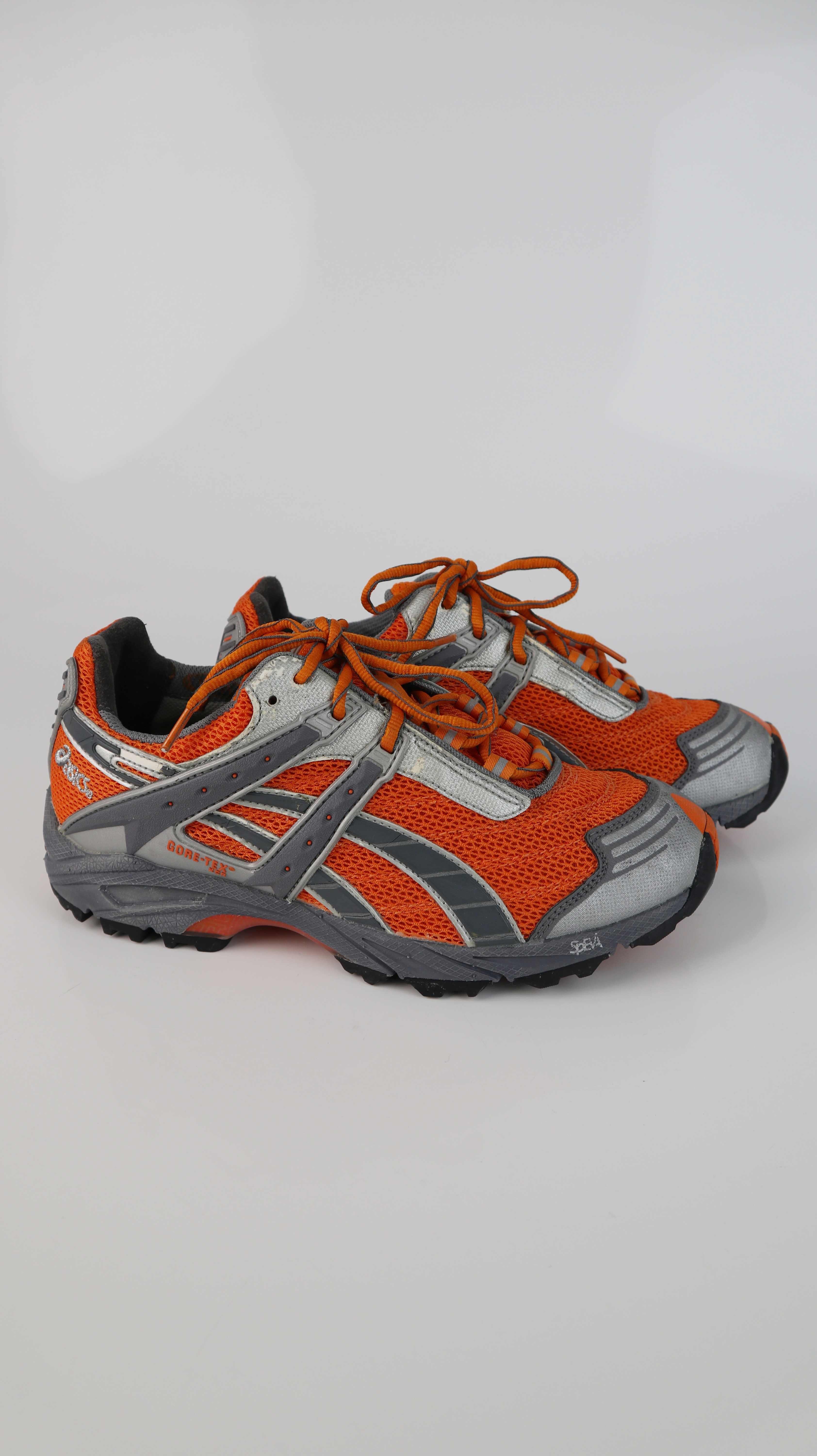 Asics Sneaker Turnschuhe orange grau 39,5 QN677 Laufschuhe Sportschuhe Gel Undoro