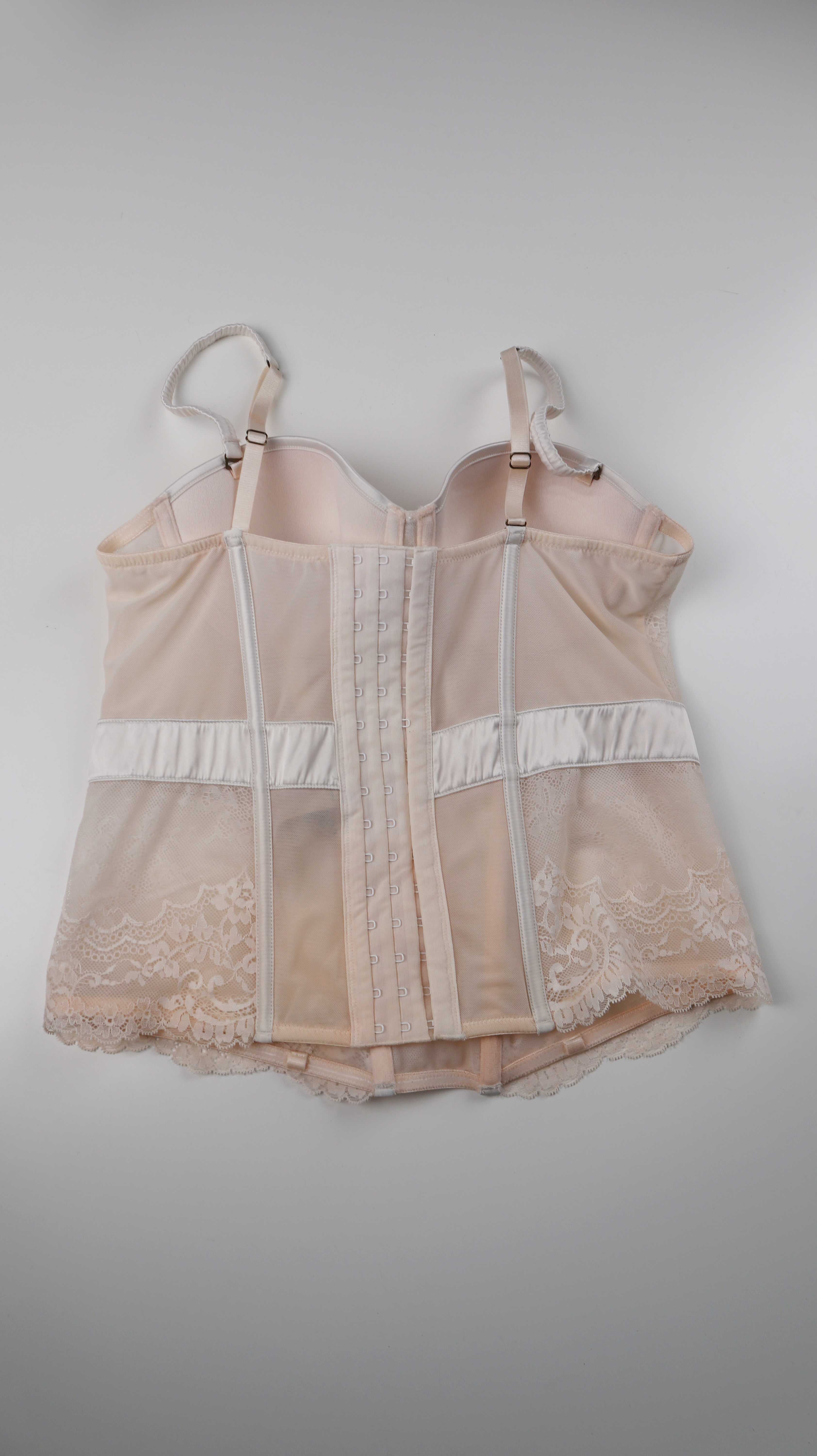 Hunkemöller 75 B Korsett Dessou BH Unterwäsche rosa Altrosa Noir