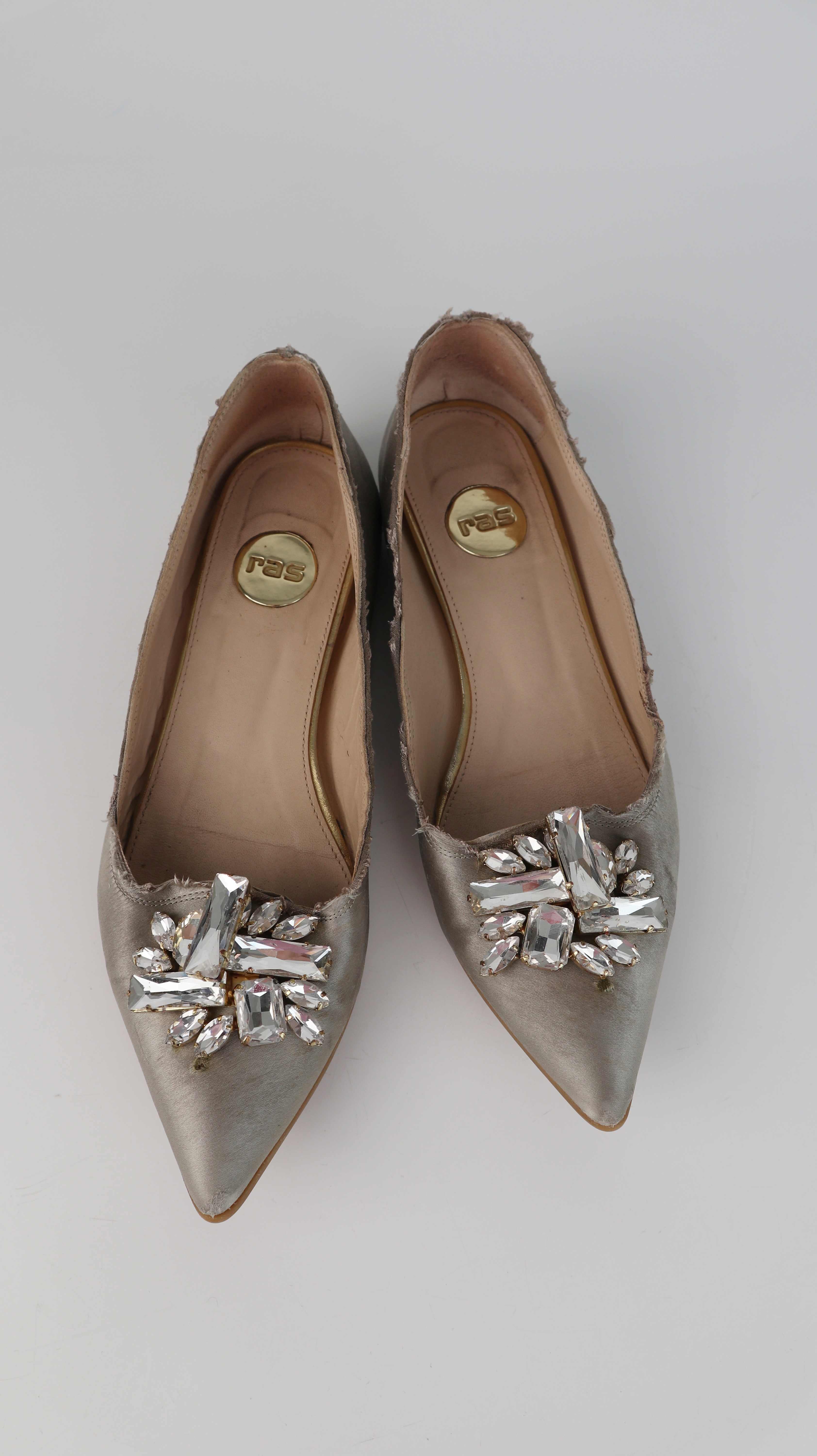 ras Ballerinas Beige Spitz 38 Glitzersteine Braun