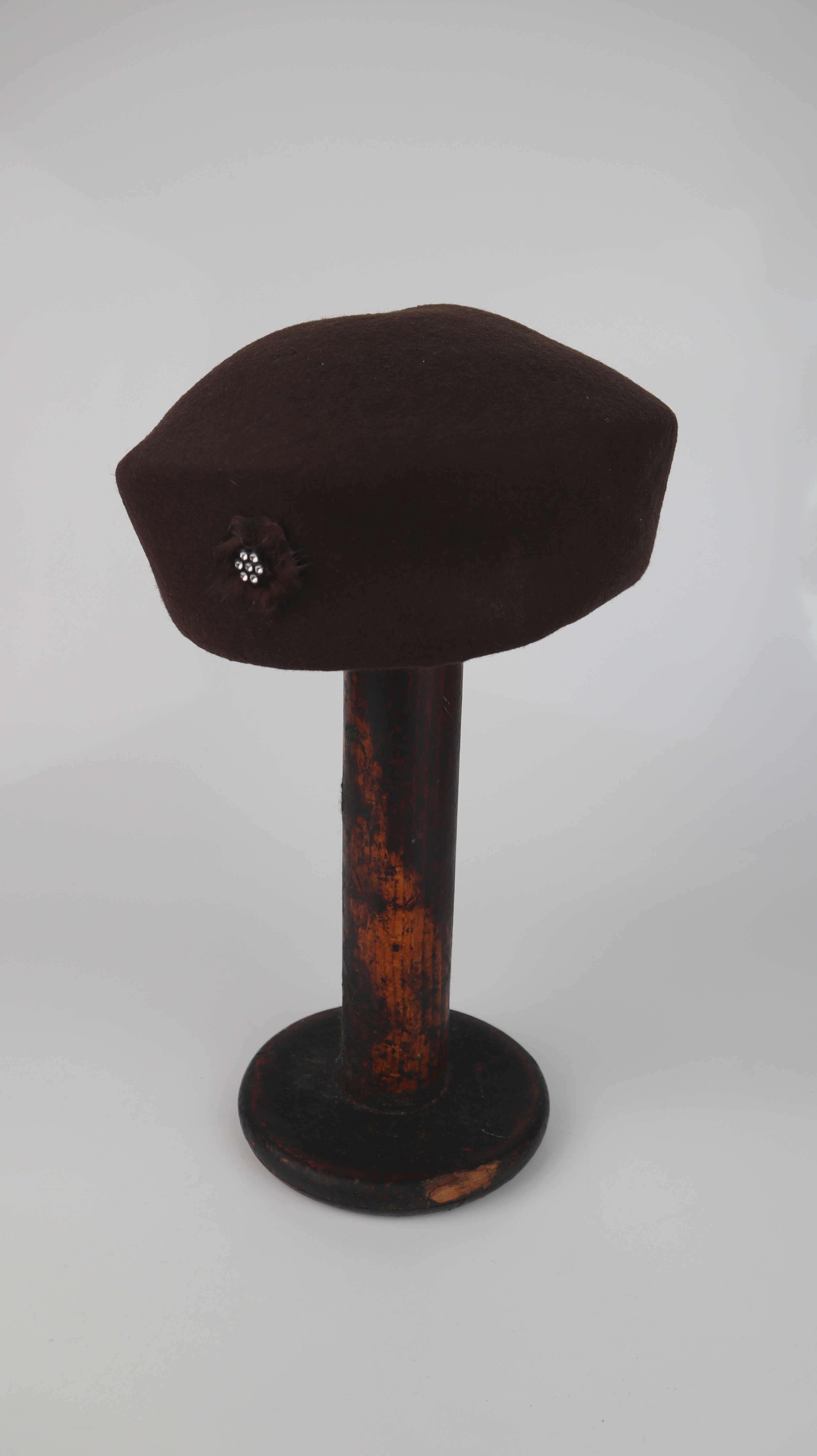 Mid Century Hut braun Barrett Wollkappe französisch dunkelbraun
