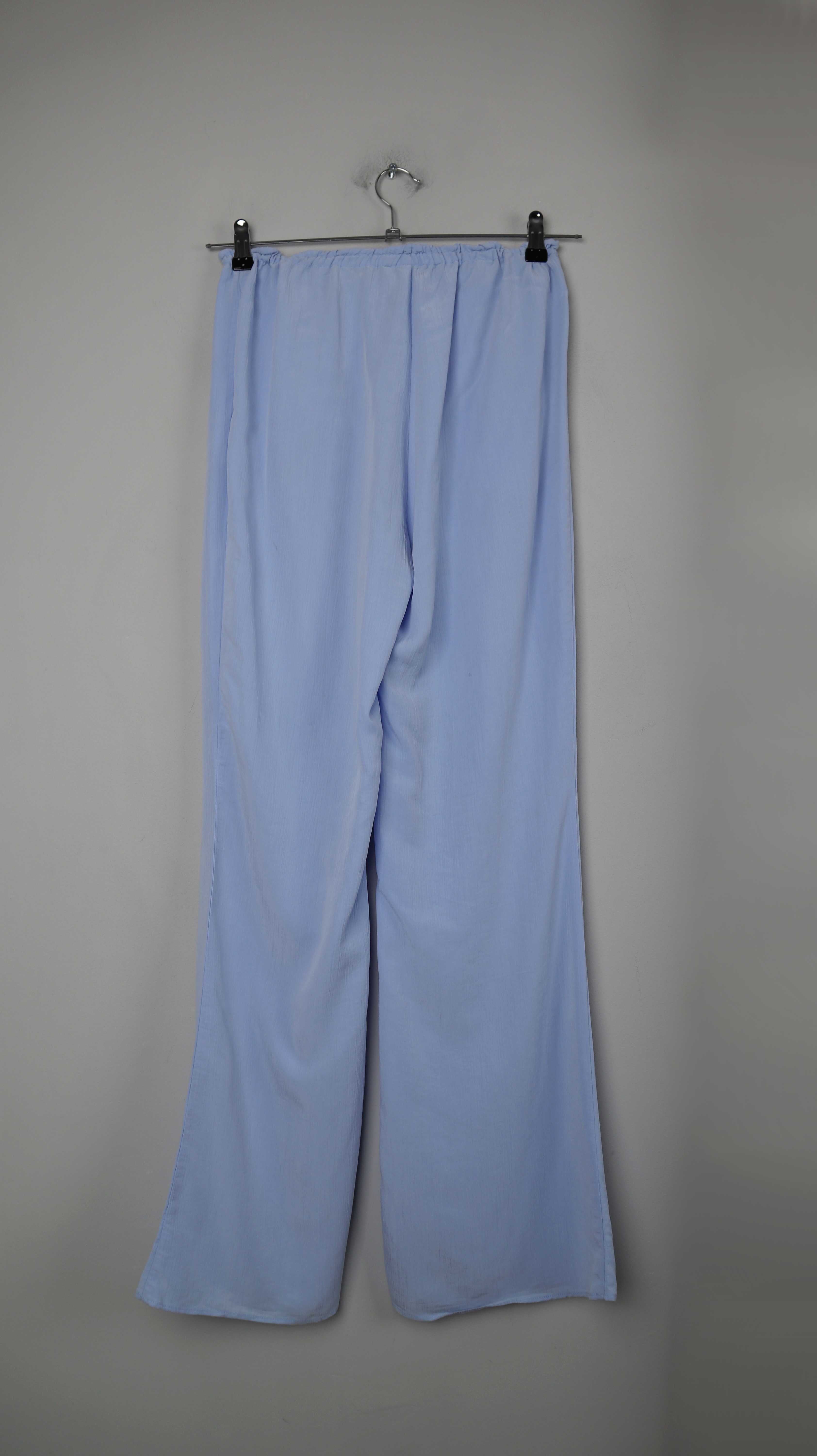 Zara Hose Blau Stoffhose Sommerhose 36 S flared Hellblau Stoff