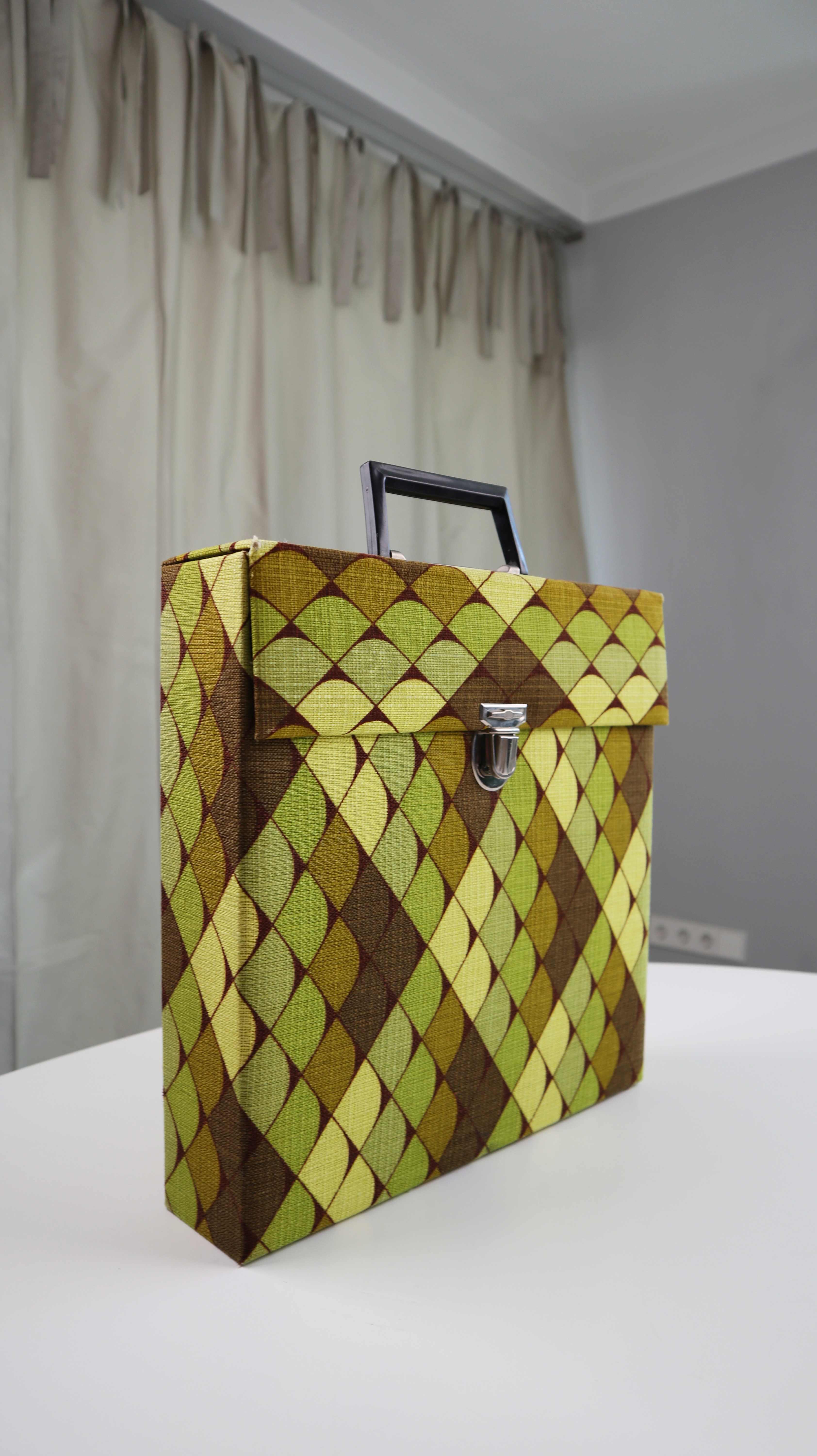 Schallplattenkoffer 50er true Vintage Plattenkoffer Retro grün gelb