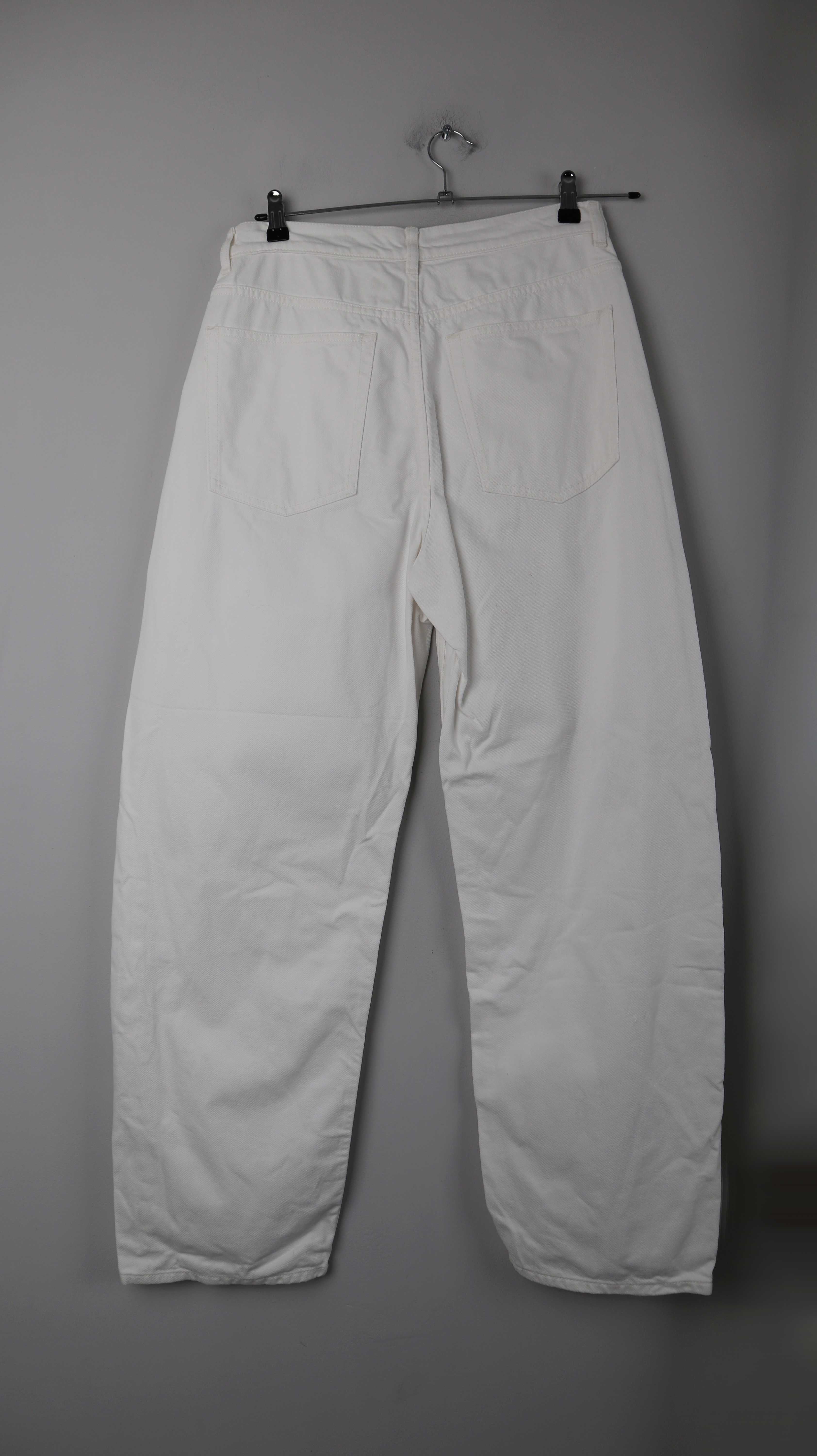 Arket Hose weiß 32 32 mid waist Ballonhose 40 L weiss einfabrig Jeans