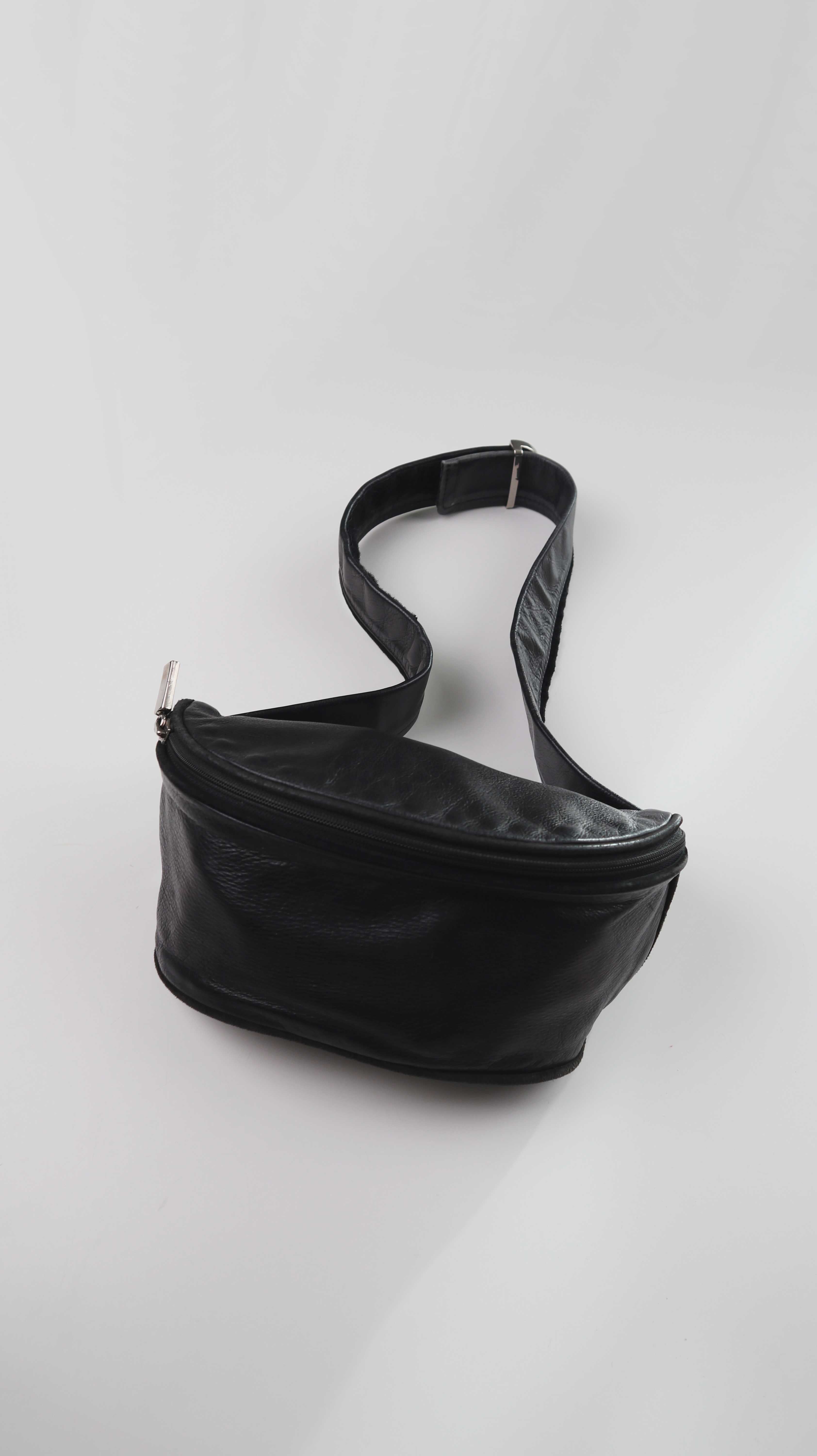 LD Lederdesign Hamburg Crossbag schwarz Ledertasche Bauchtasche