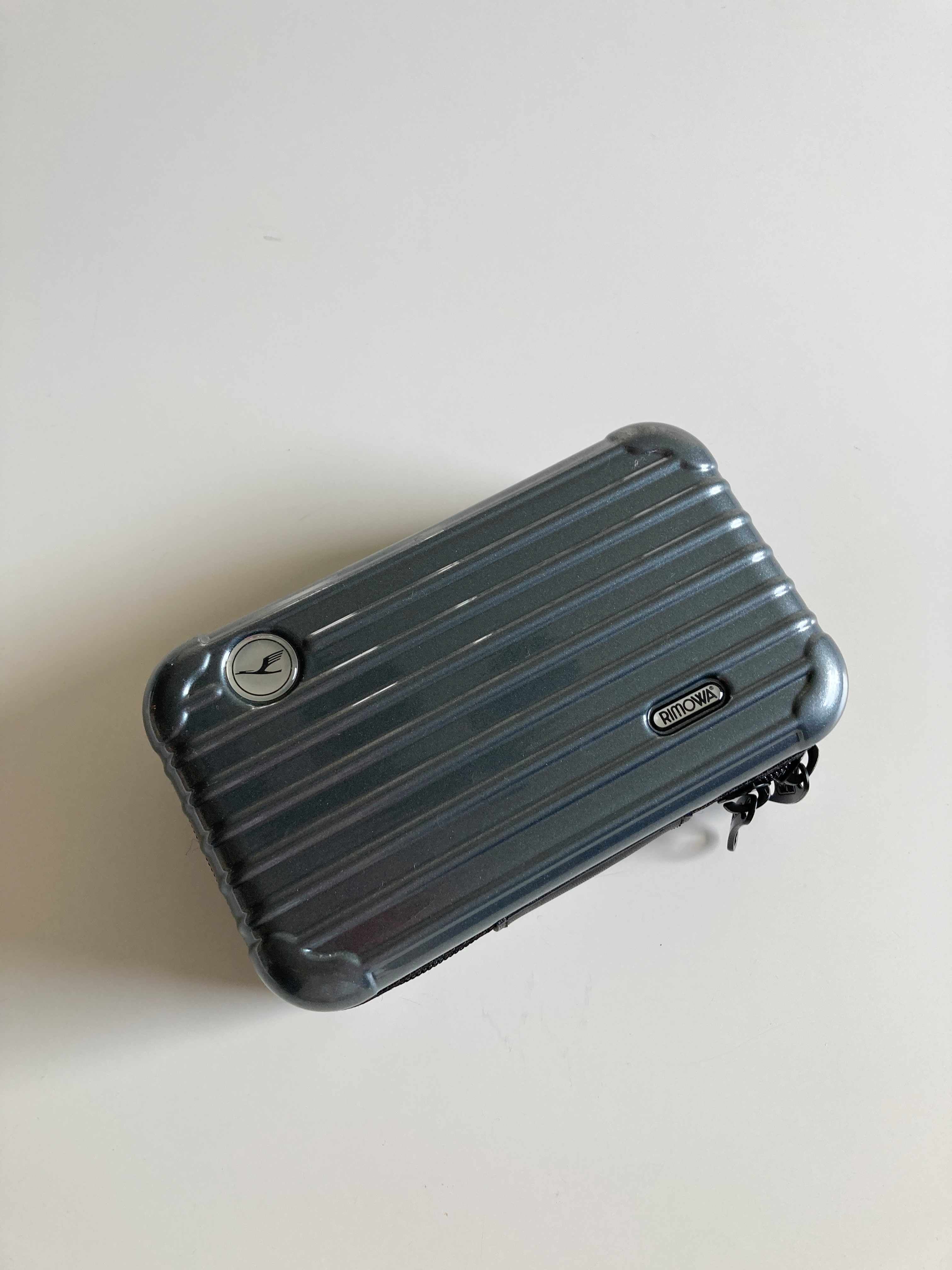 Rimowa Etui Case Koffer Kosmetiktasche grau Lufthansa kleine Tasche