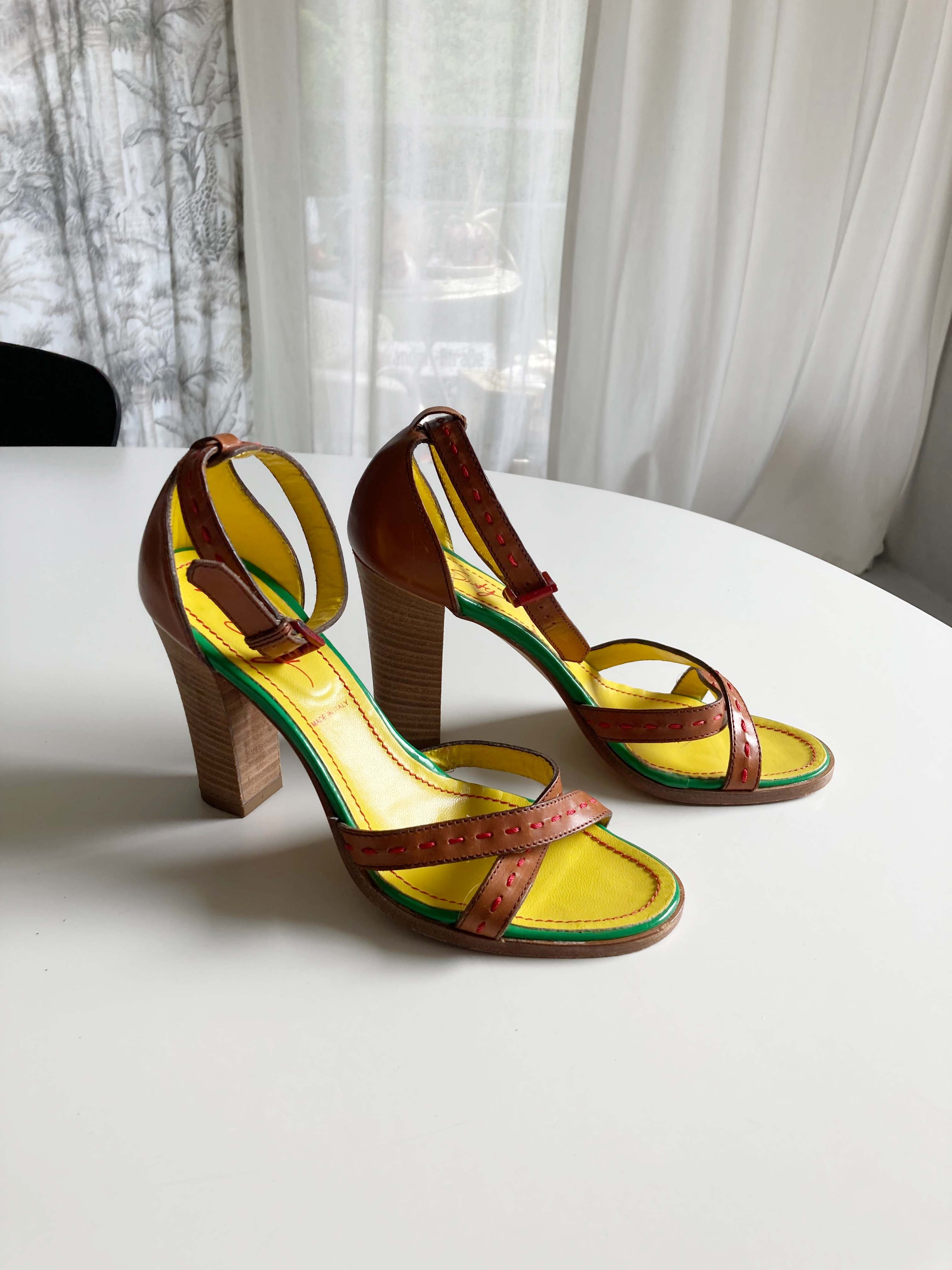 Miss Sixty Heels Pumps Absatzschuhe 39 Riemchensandalen Sandalen Lederschuhe