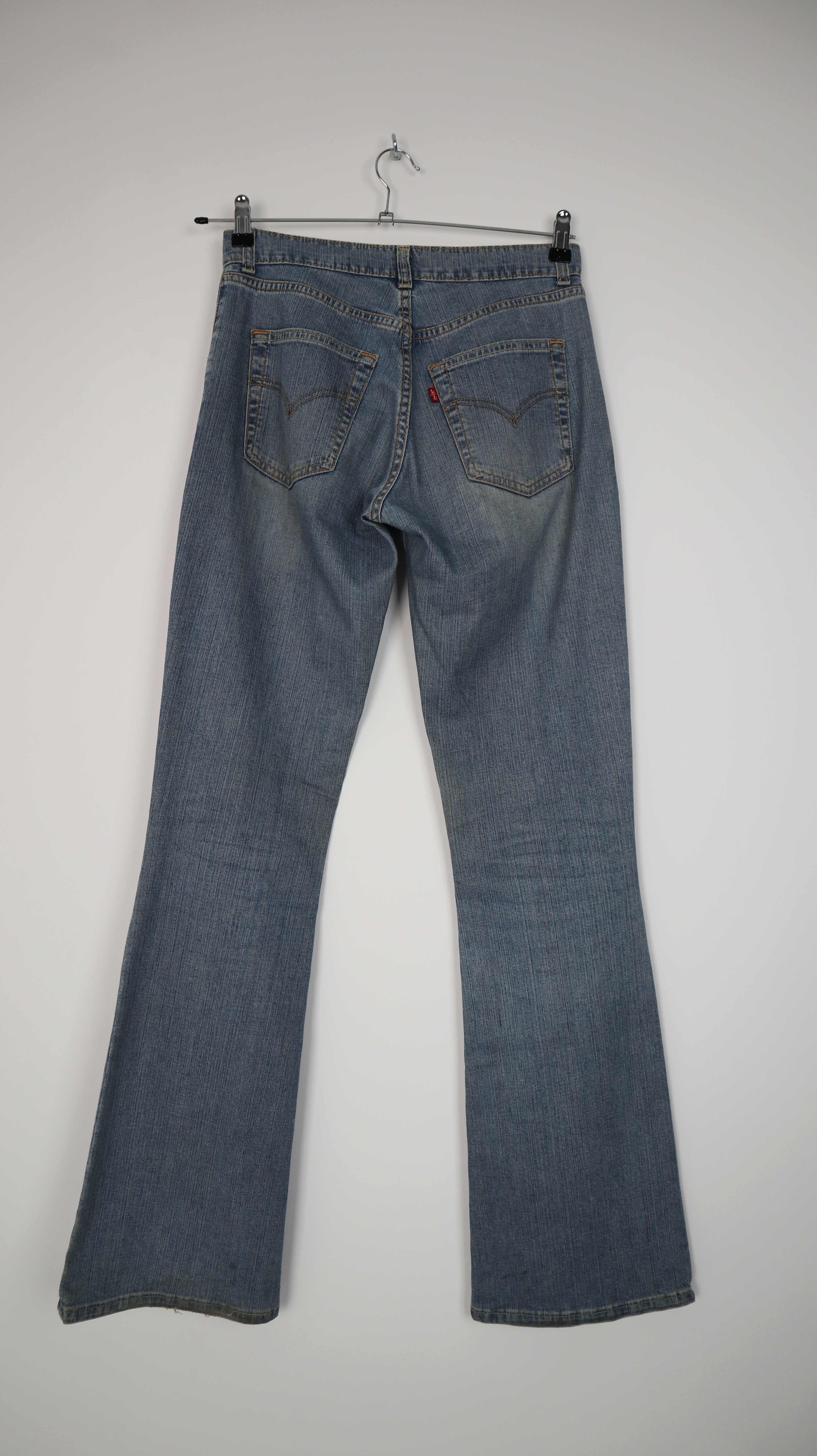 Levis Jeans Vintage flared 28 x 34 blau denim Schlaghose mid waist Hose