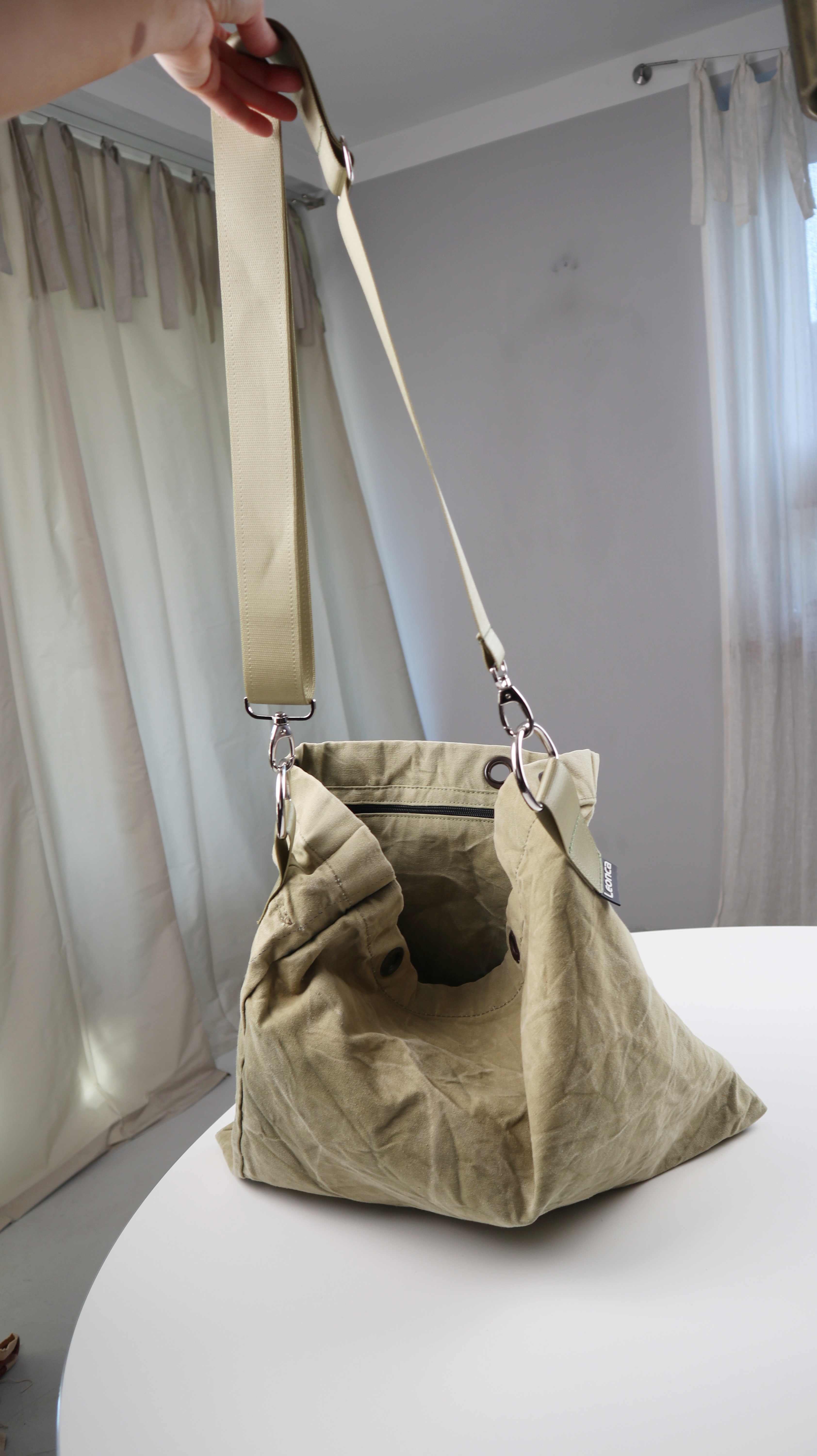 Leonca Tasche Umhängetasche Grün Khaki recycelt Shopper Schultertasche