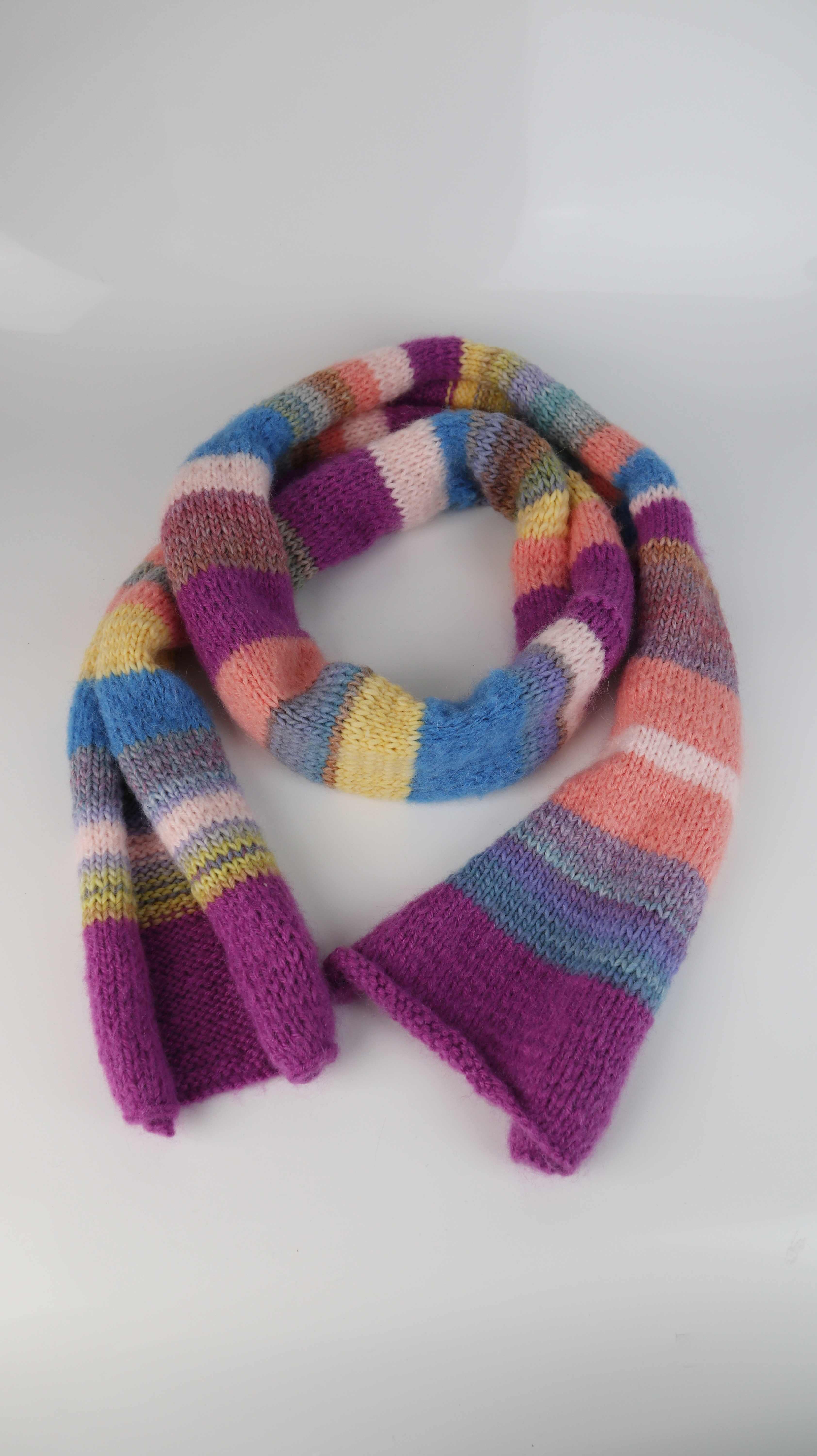 Schal Strickschal bunt wolle lila Pastell gestreift Winterschal
