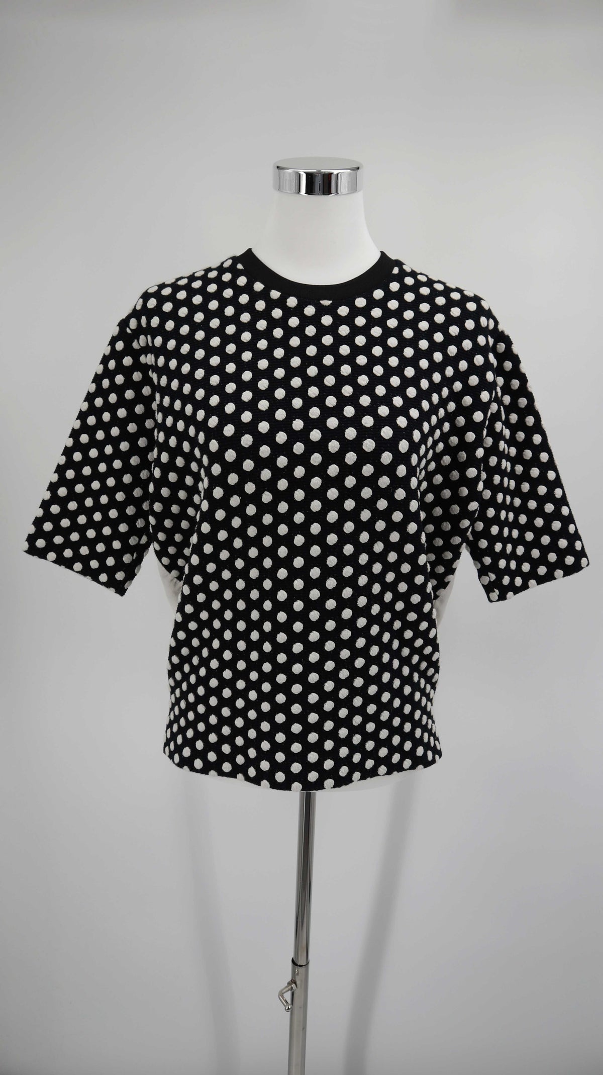 Sandro Paris Bluse schwarz weiß Shirt Seide gepunktet 38 M