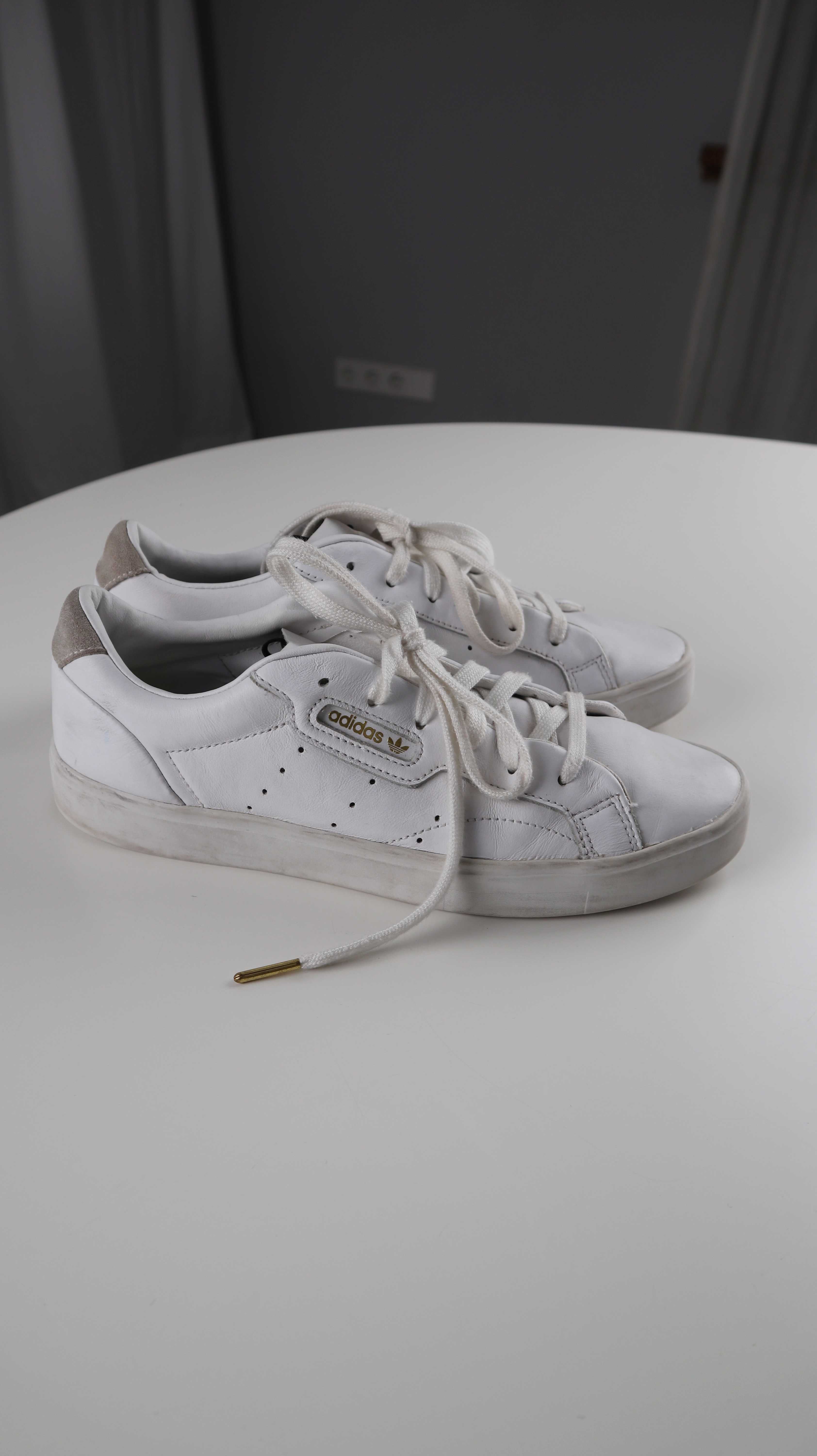 Adidas Sleek Sneaker Weiß 41 1/3 Turnschuhe Ledersneaker