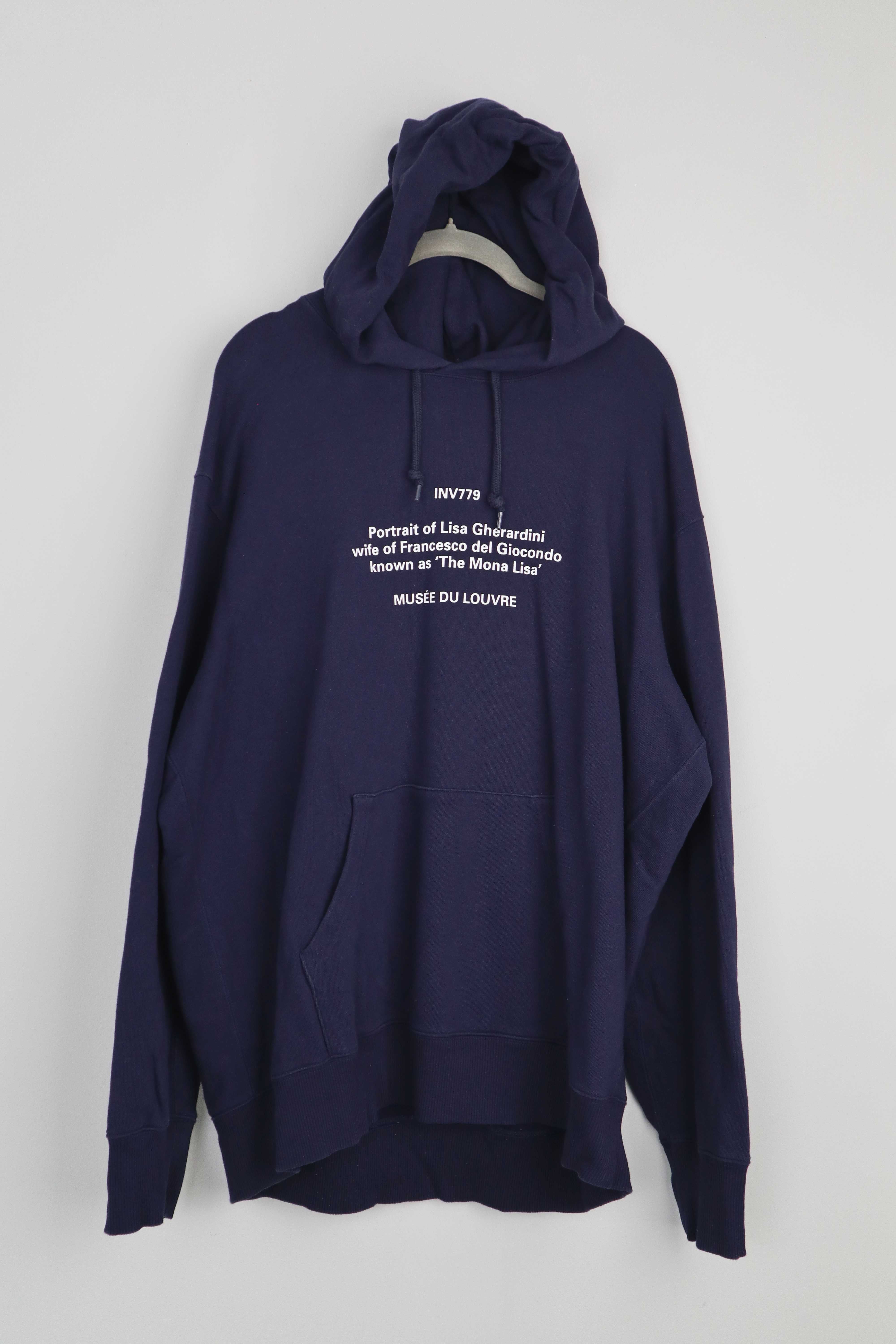 Uniqlo Hoodie Pullover Blau dunkelblau Musee Du Louvre x Peter Saville XL