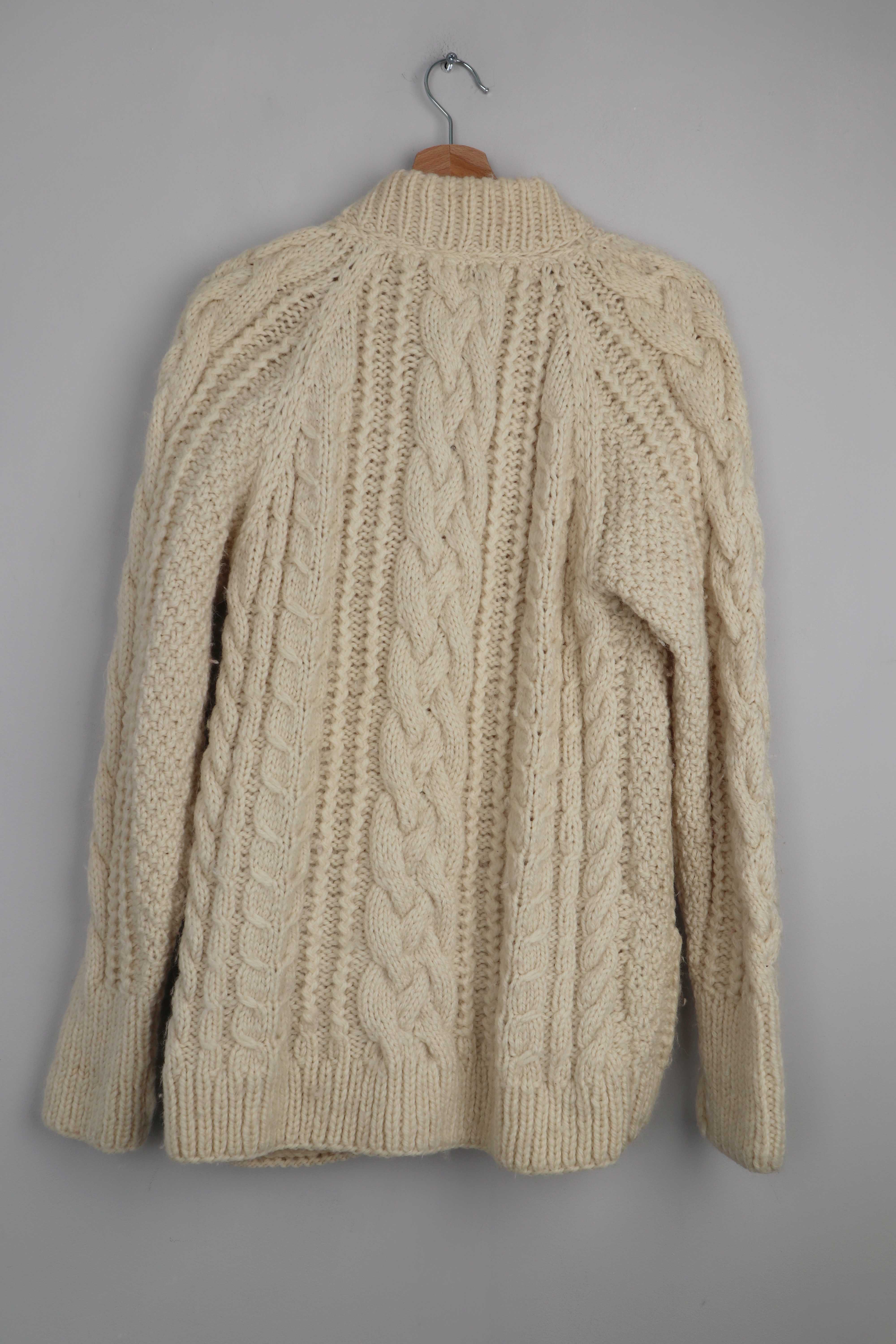 Strickjacke Wolle Beige 40 L Schurwolle Zopfmuster gestrickt Wolle Vintage