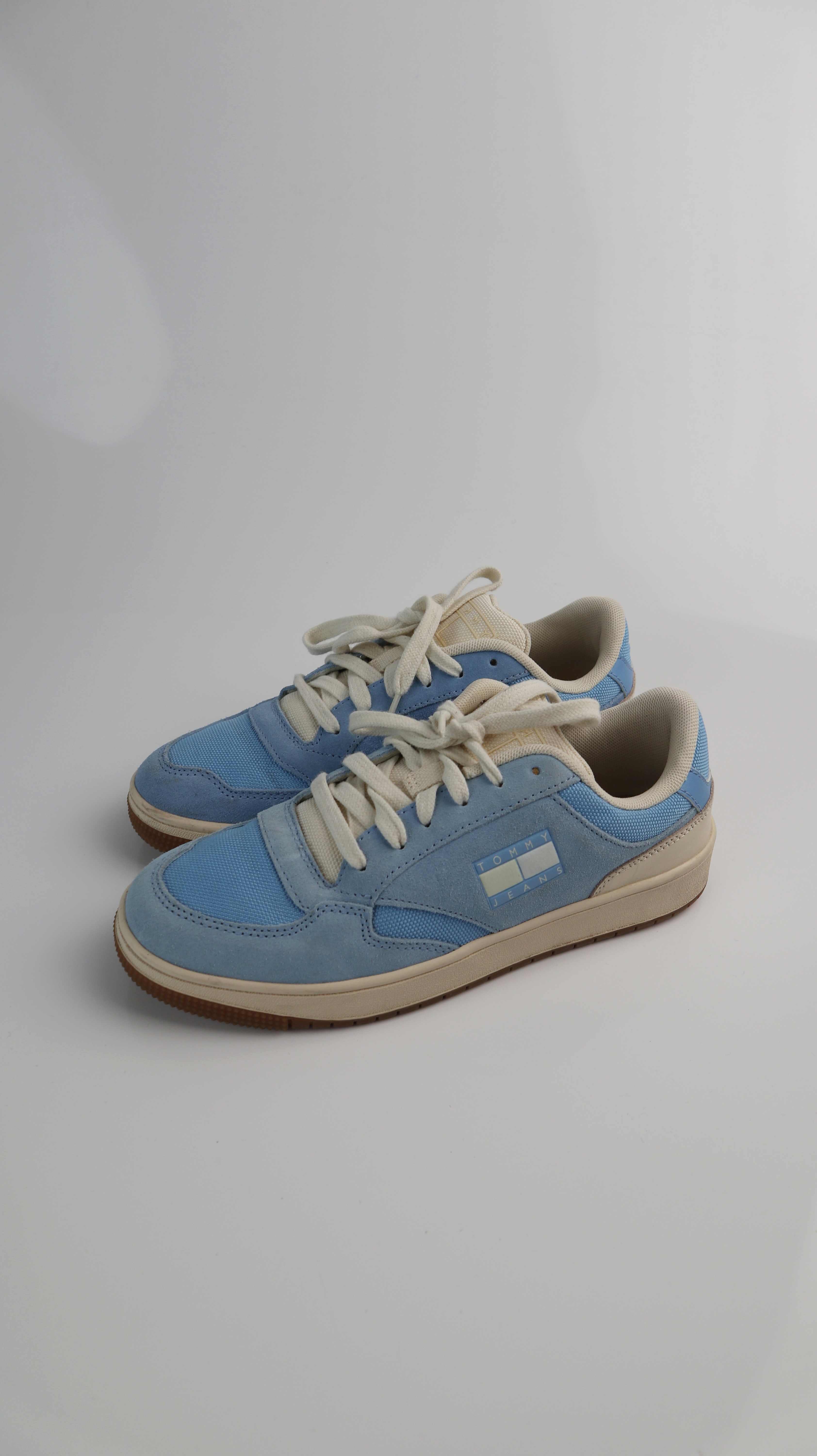 Tommy Hilfiger Sneaker 37 blau weiß Turnschuhe Schnürschuhe