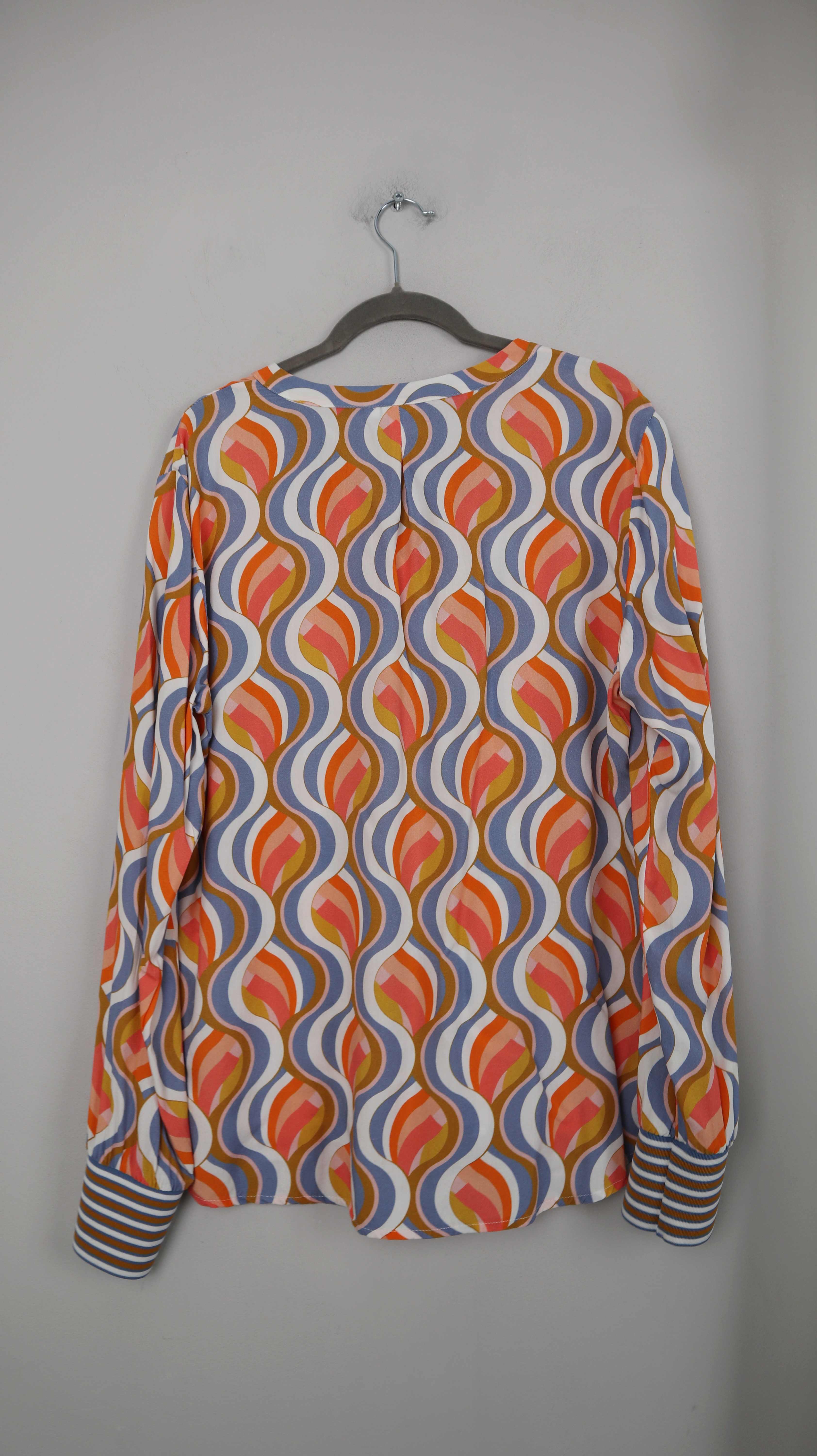 Emily van den Bergh Bluse Hemd Orange Shirt 42 XL Retro Muster Wellen