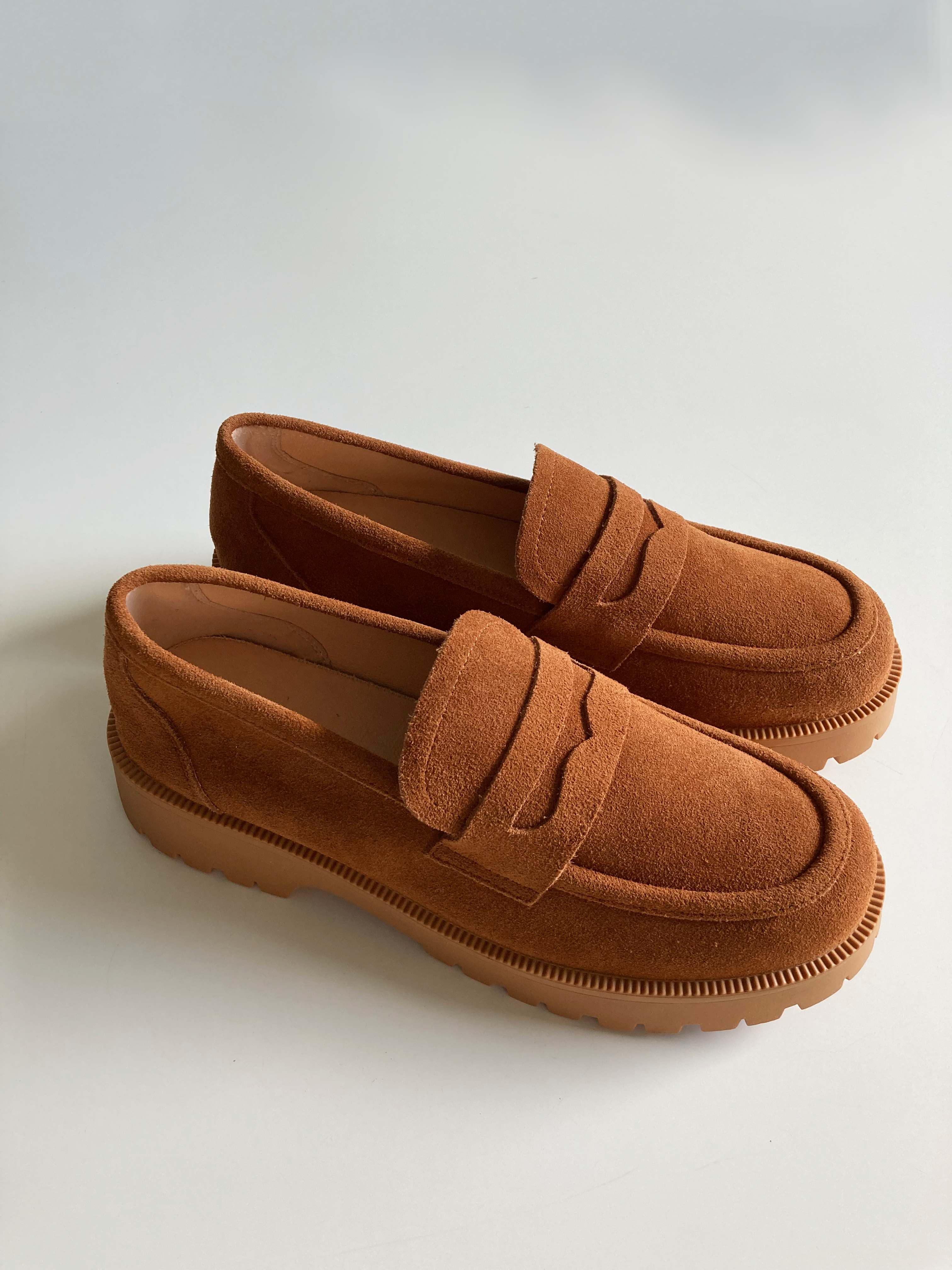Handmade Loafer Slipper Mokassins 39 Wildleder neu Leder Cognac