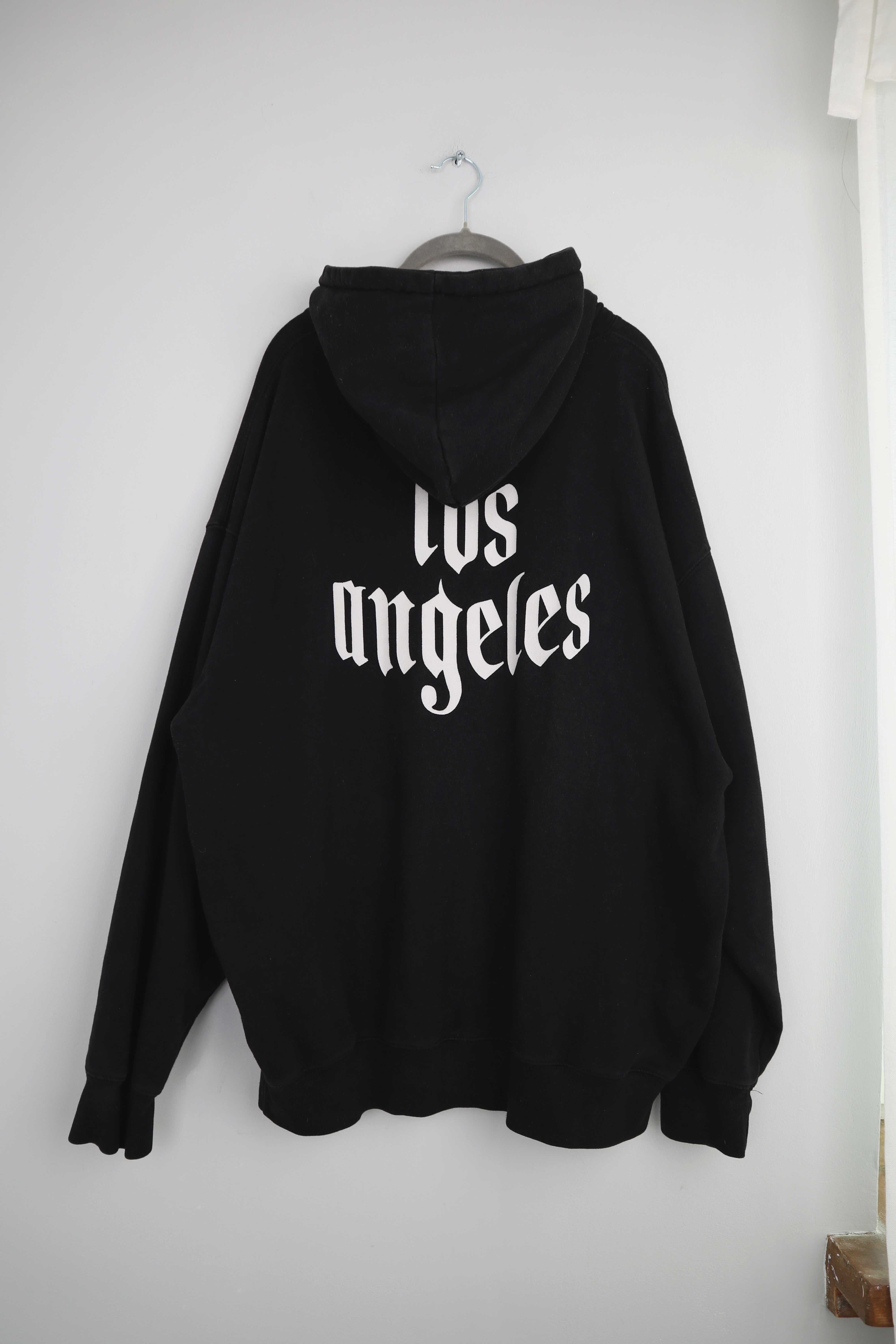 Brandy Melville Hoodie Pullover schwarz einfarbig Los Angeles Backprint 38 M