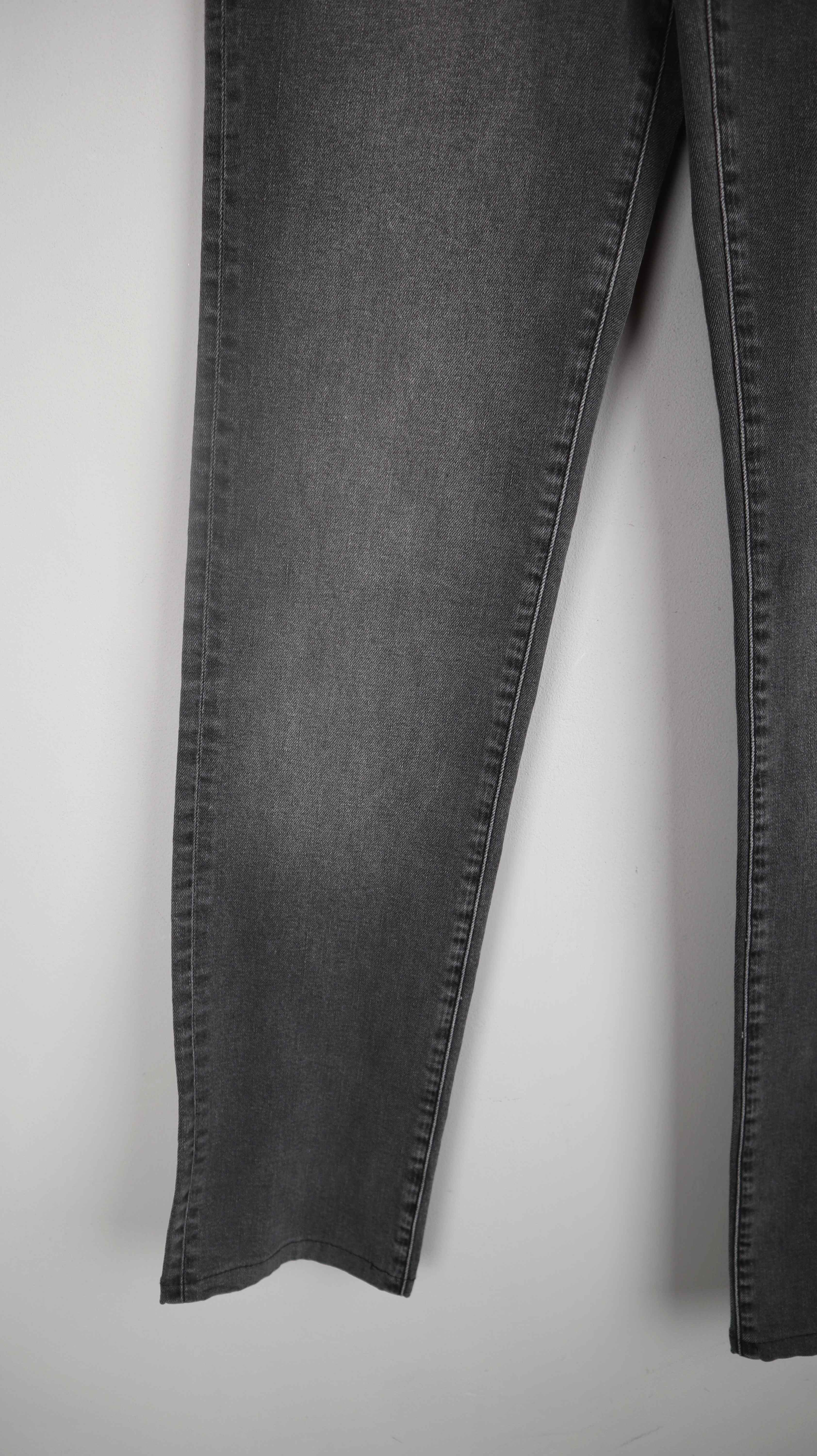 Massimo Dutti Hose Grau 40 L slim Jeans dunkelgrau washed Röhrenhose