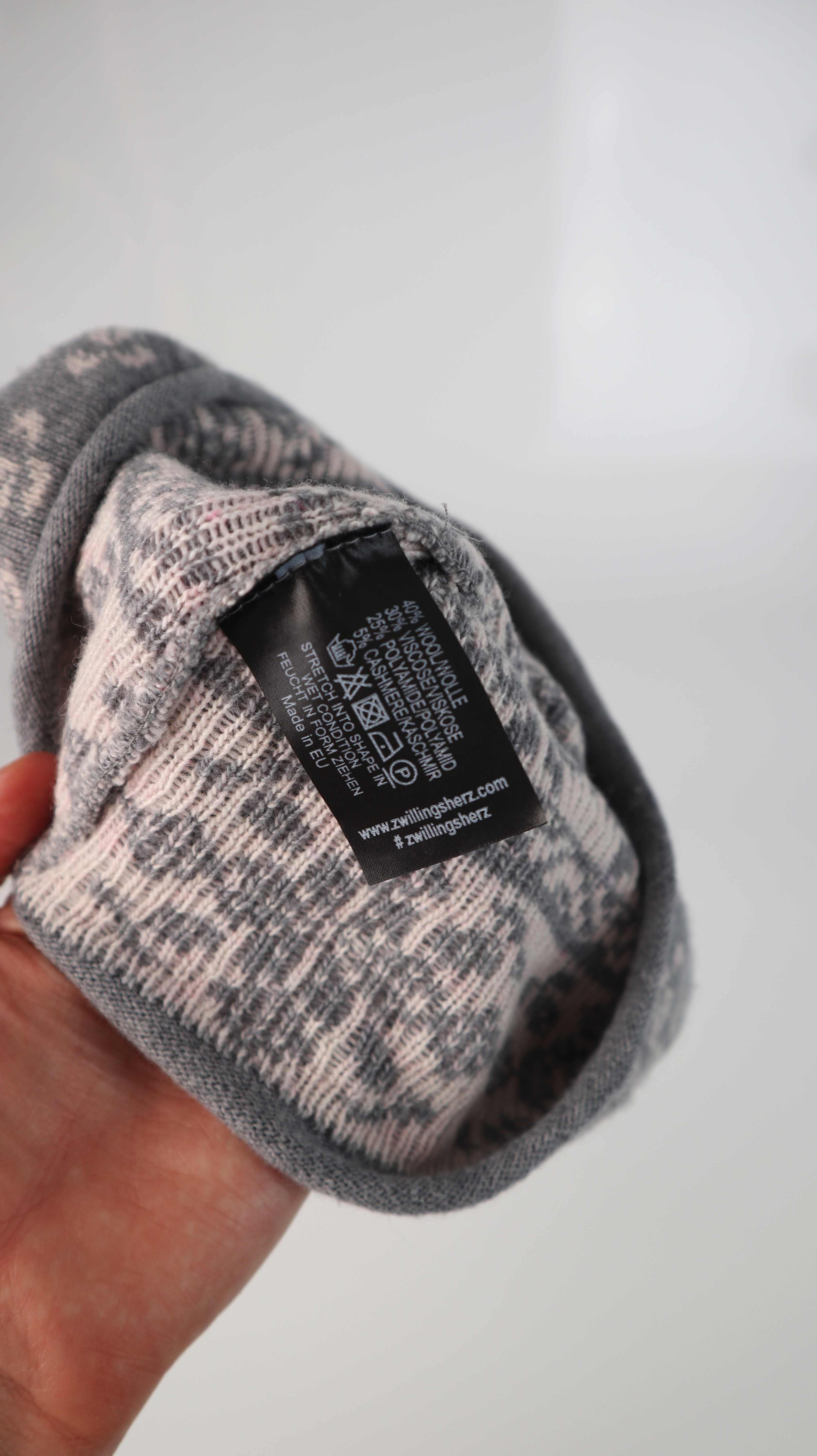 Zwillingsherz Mütze Strickmütze beanie Muster gemustert Wolle Wollmütze