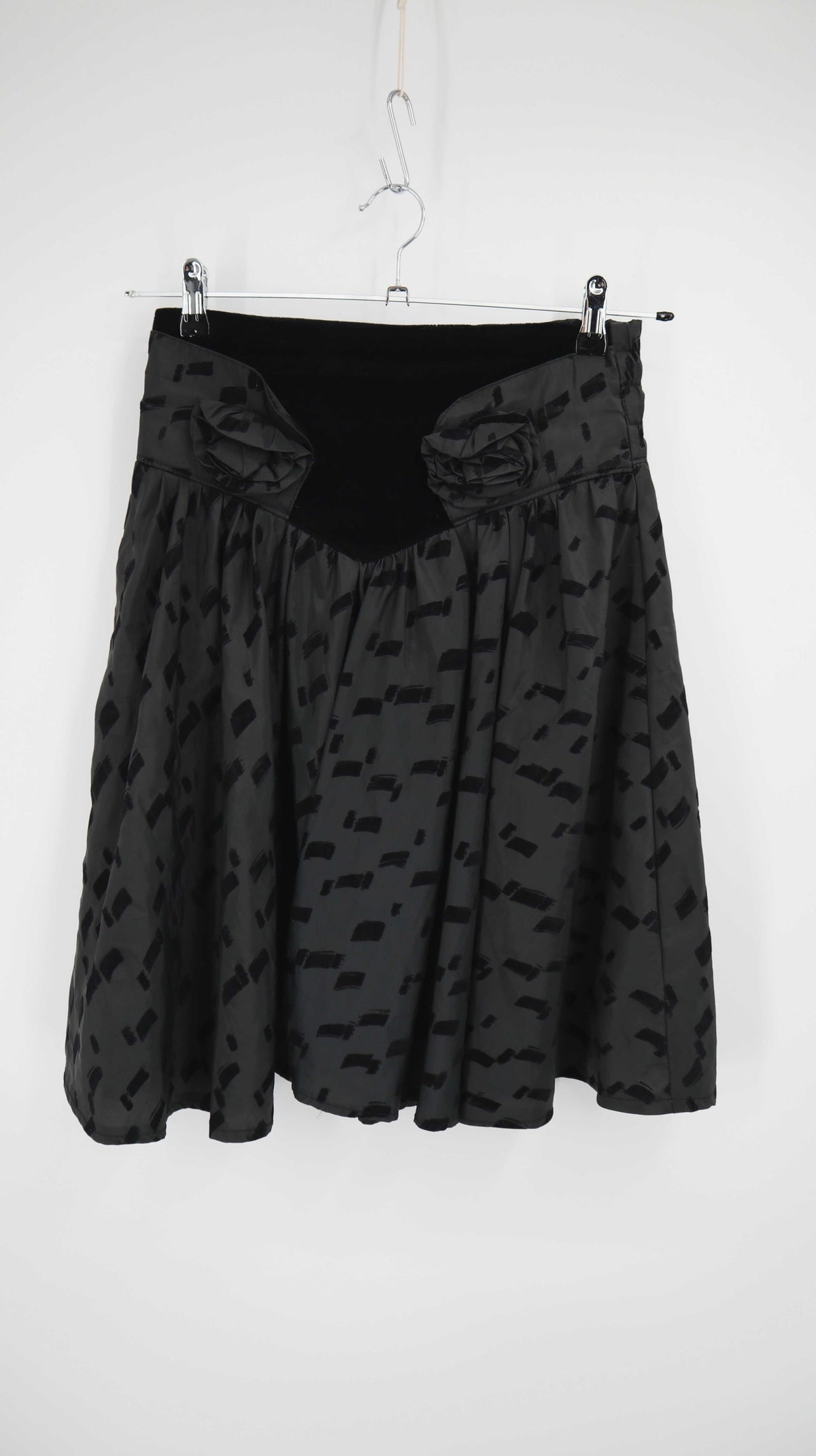 True Vintage Rock schwarz Midi Tulpenrock Samt Samtrock 38 M