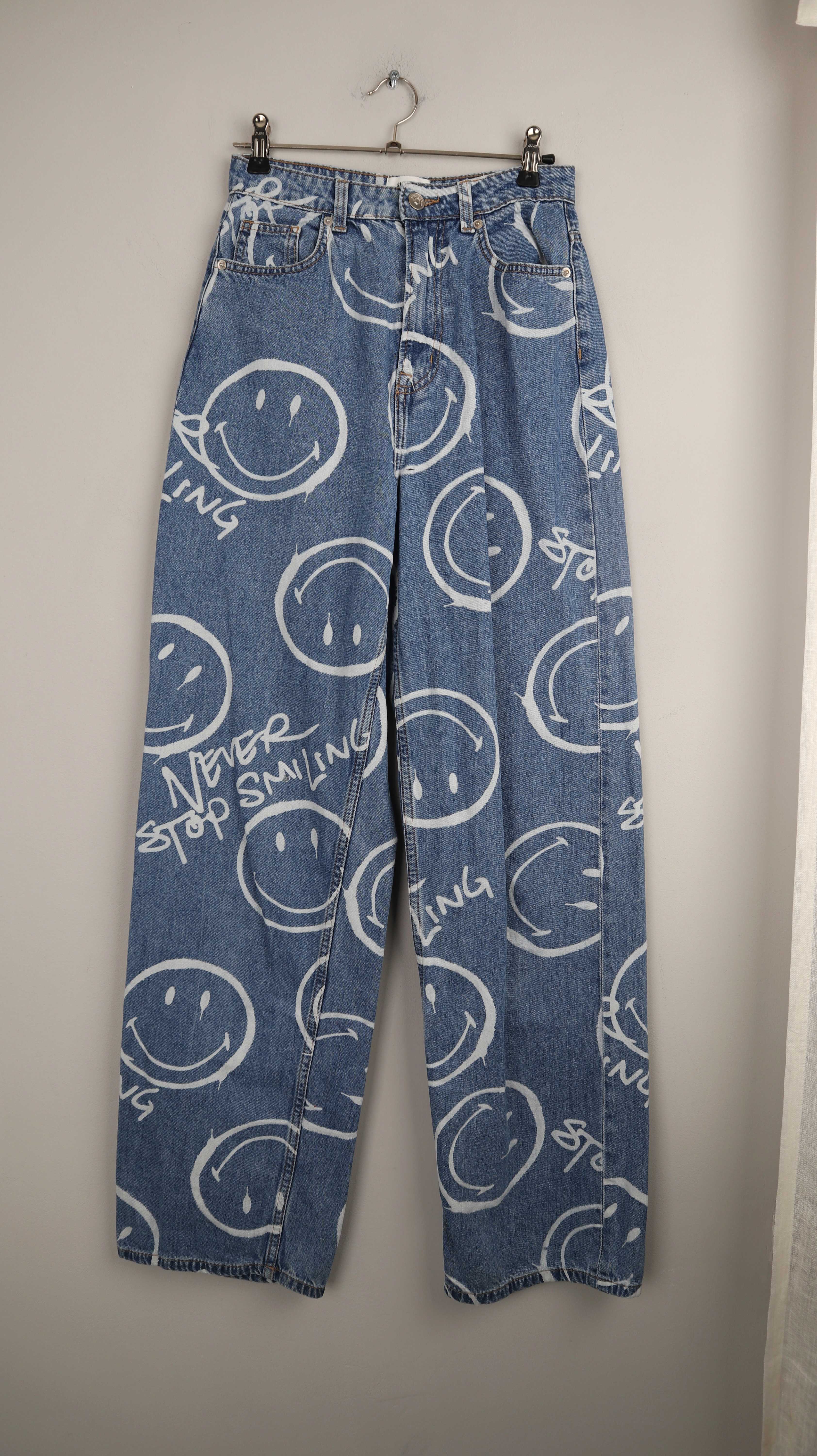 H&M x smiley Jeans Hose 34 XS Blau mom Jeans high waist