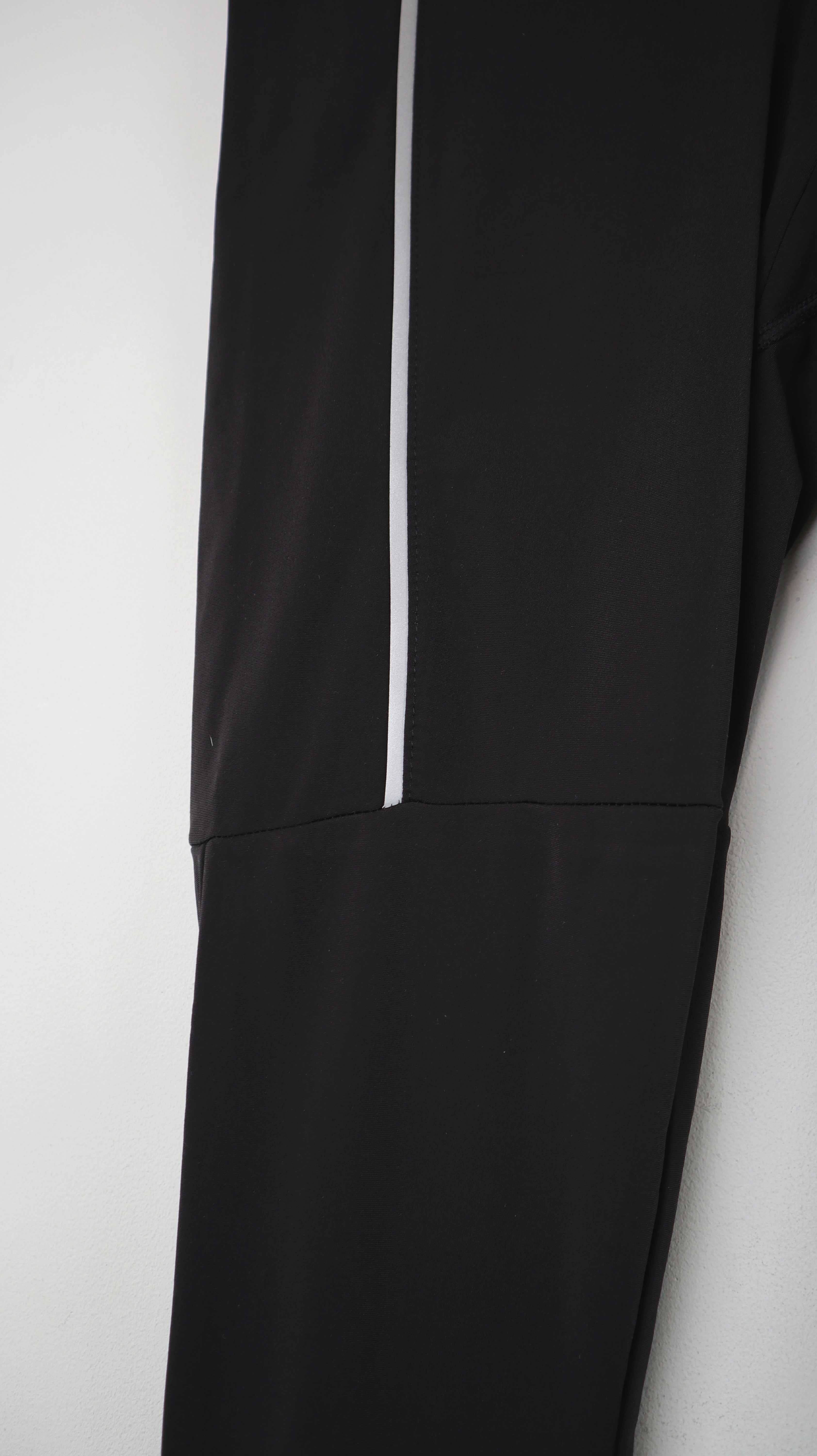 Active Touch Hose 38 M Sporthose schwarz slim eng Trainingshose