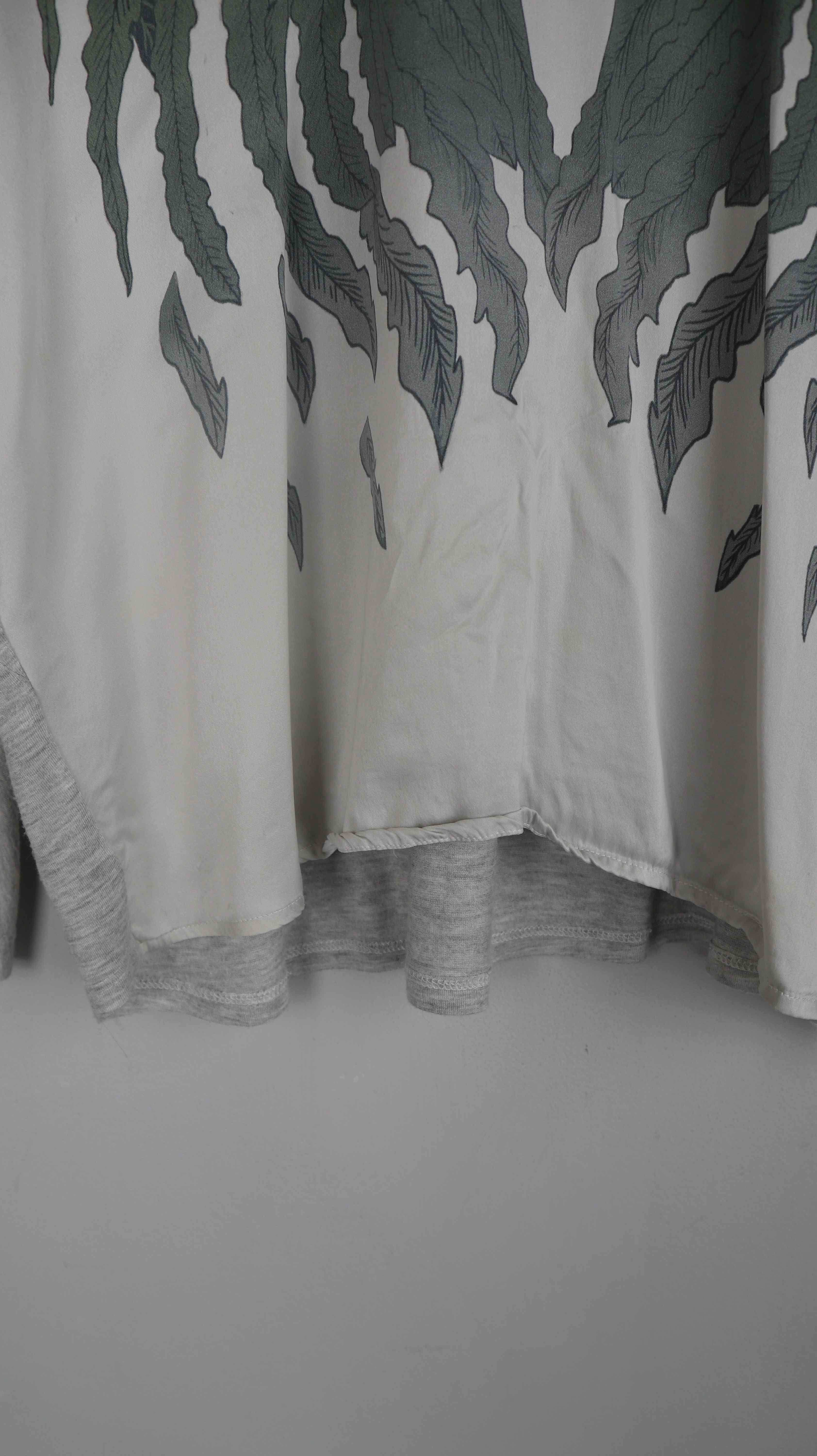 Longsleeve grau weiß Seide 40 L Seidenshirt