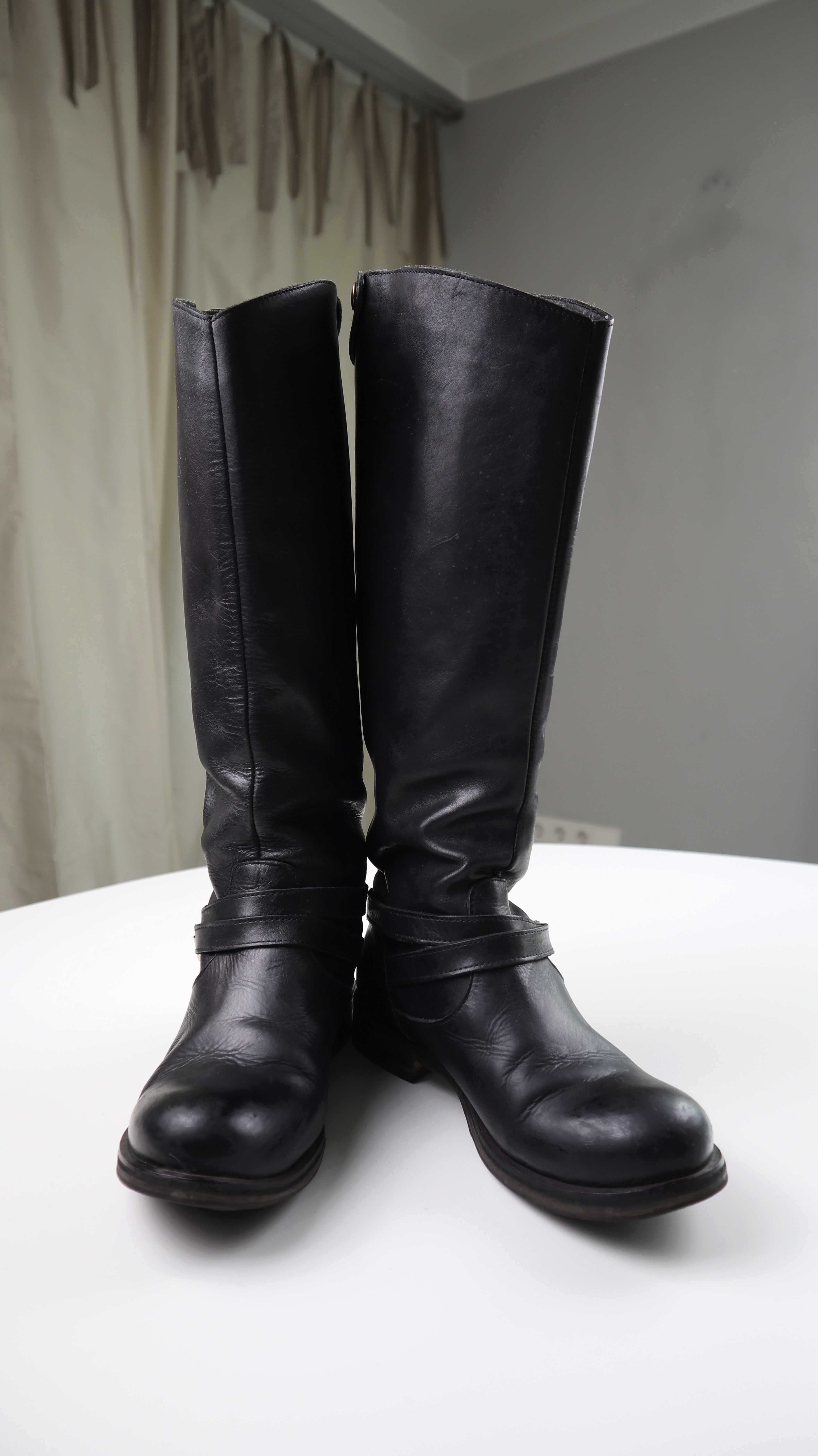 Schwarze Stiefel Made in Italy 37 schwarz Leder Lederstiefel Reißverschluss Gold Schnalle