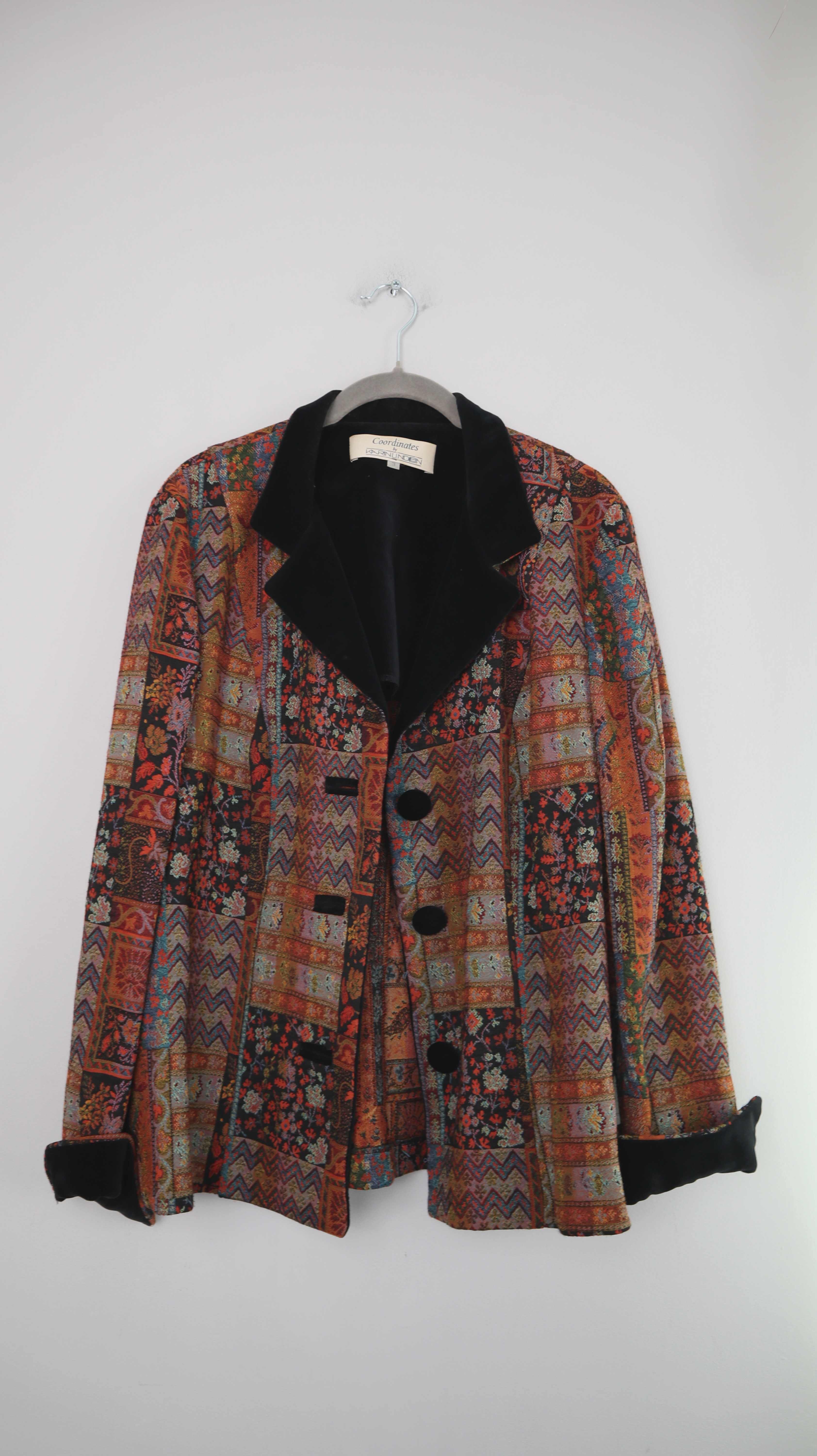 True Vintage Blazer Jacke Paisley rot 40 L Samt Samtblazer