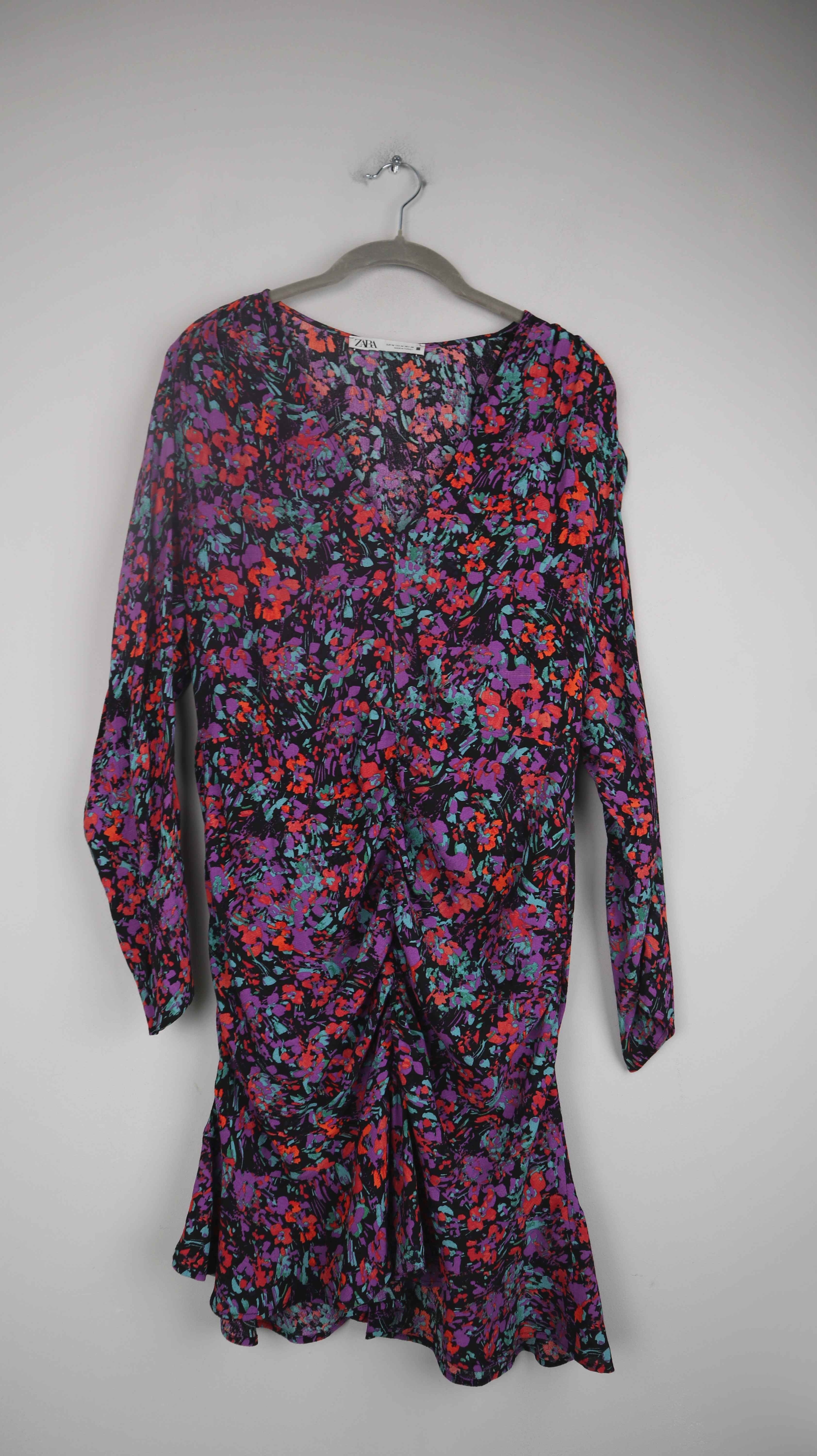 Zara Kleid 38 M Lila rot schwarz Midi Midikleid Sommerkleid geblümt