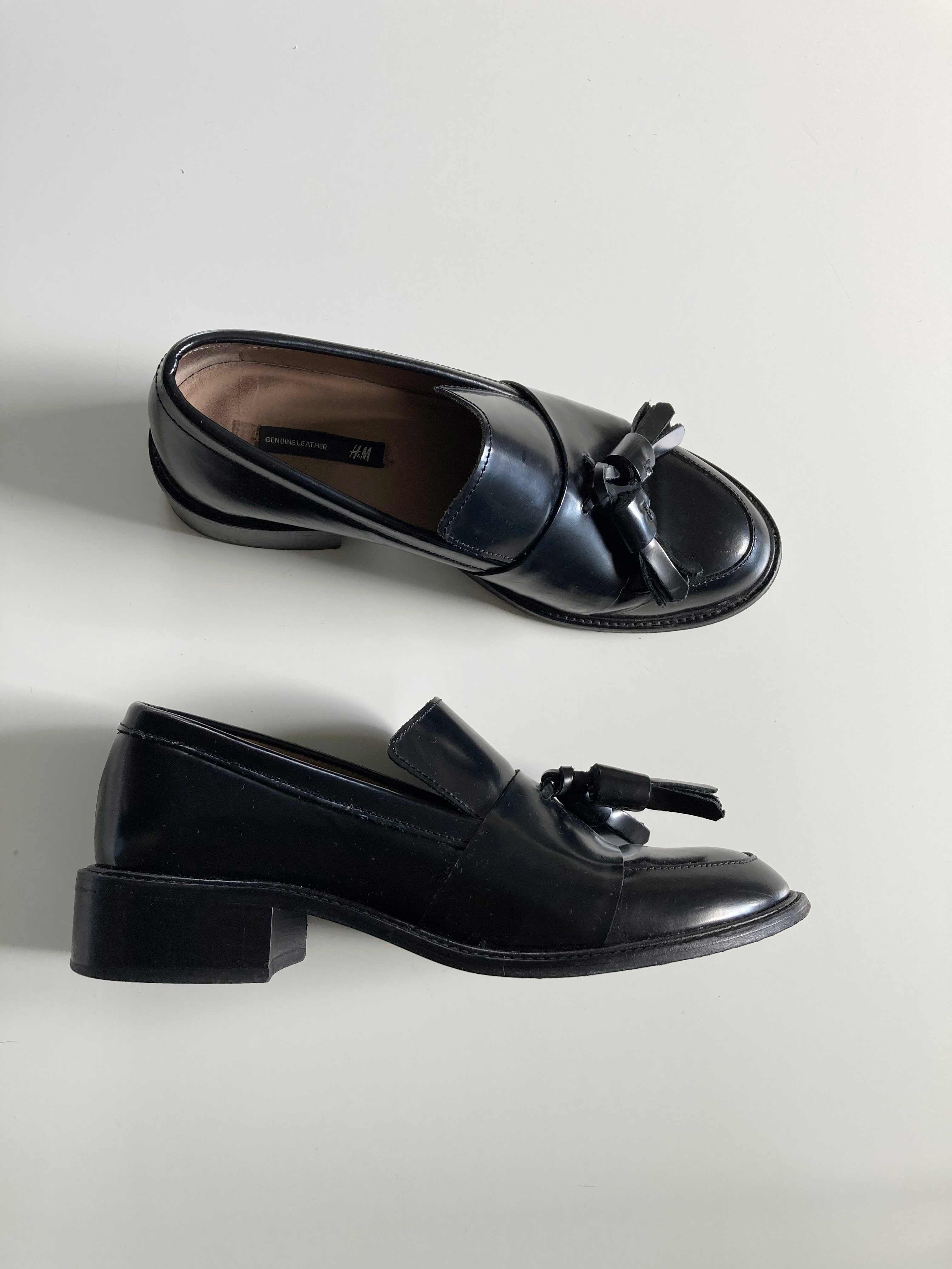 H&M Lederslipper Loafer Mokassins 38 schwarz Lackleder Ballerinas