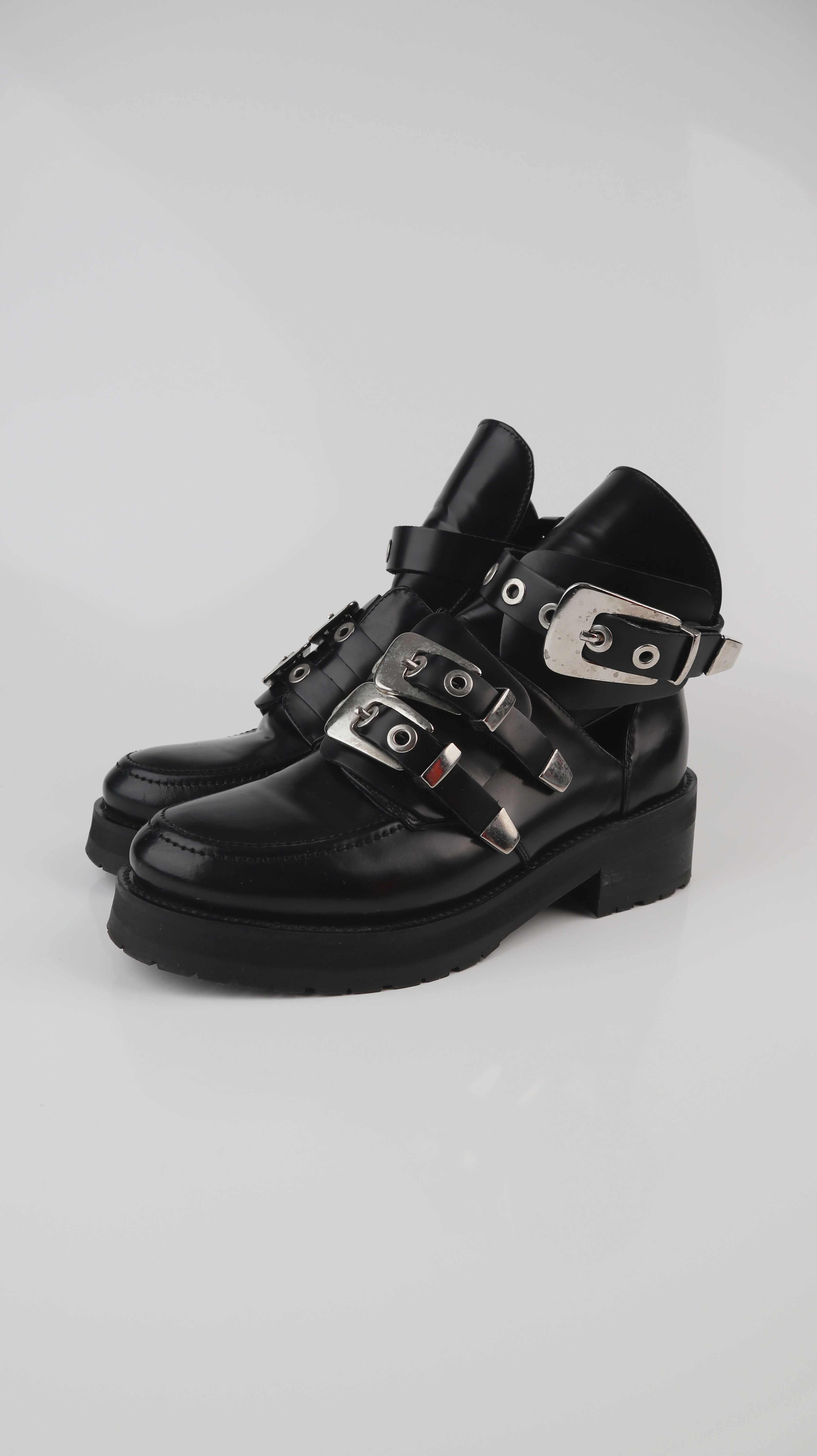 On y go Stiefeletten schwarz 39 Schnallenstiefel Stiefel