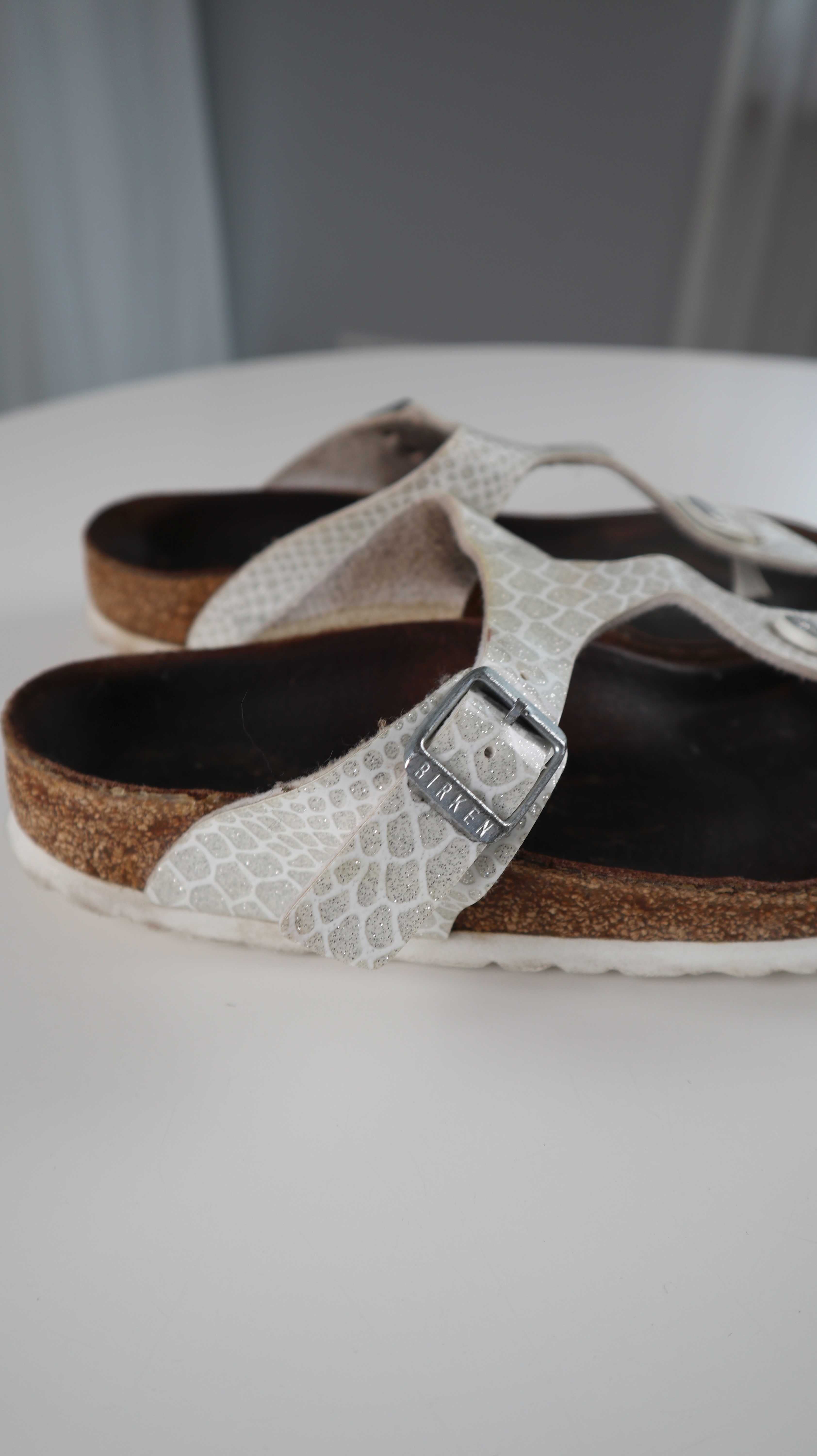 Birkenstock Gizeh Slipper 37 Weiß Sandalen Loafer basic Latschen